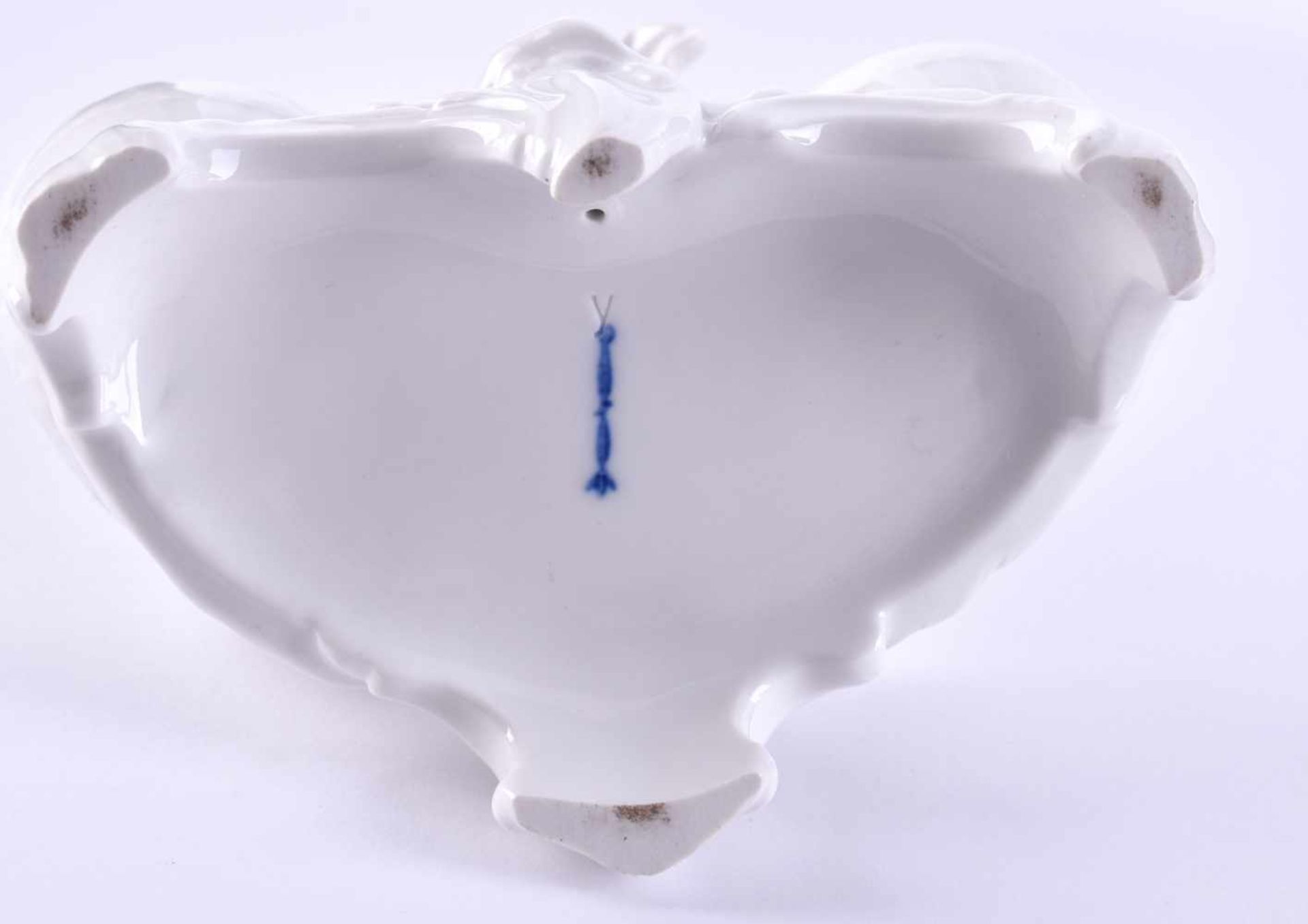 Saliere KPMwhite porcelain, blue scepter mark, 1st choice, height: 10.5 cm, width: 11.5 cmSaliere - Bild 4 aus 4