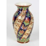 Villeroy & Boch Vase um 1900Steinzeug mit runder Prägermarke Villeroy & Boch um 1900 sowie
