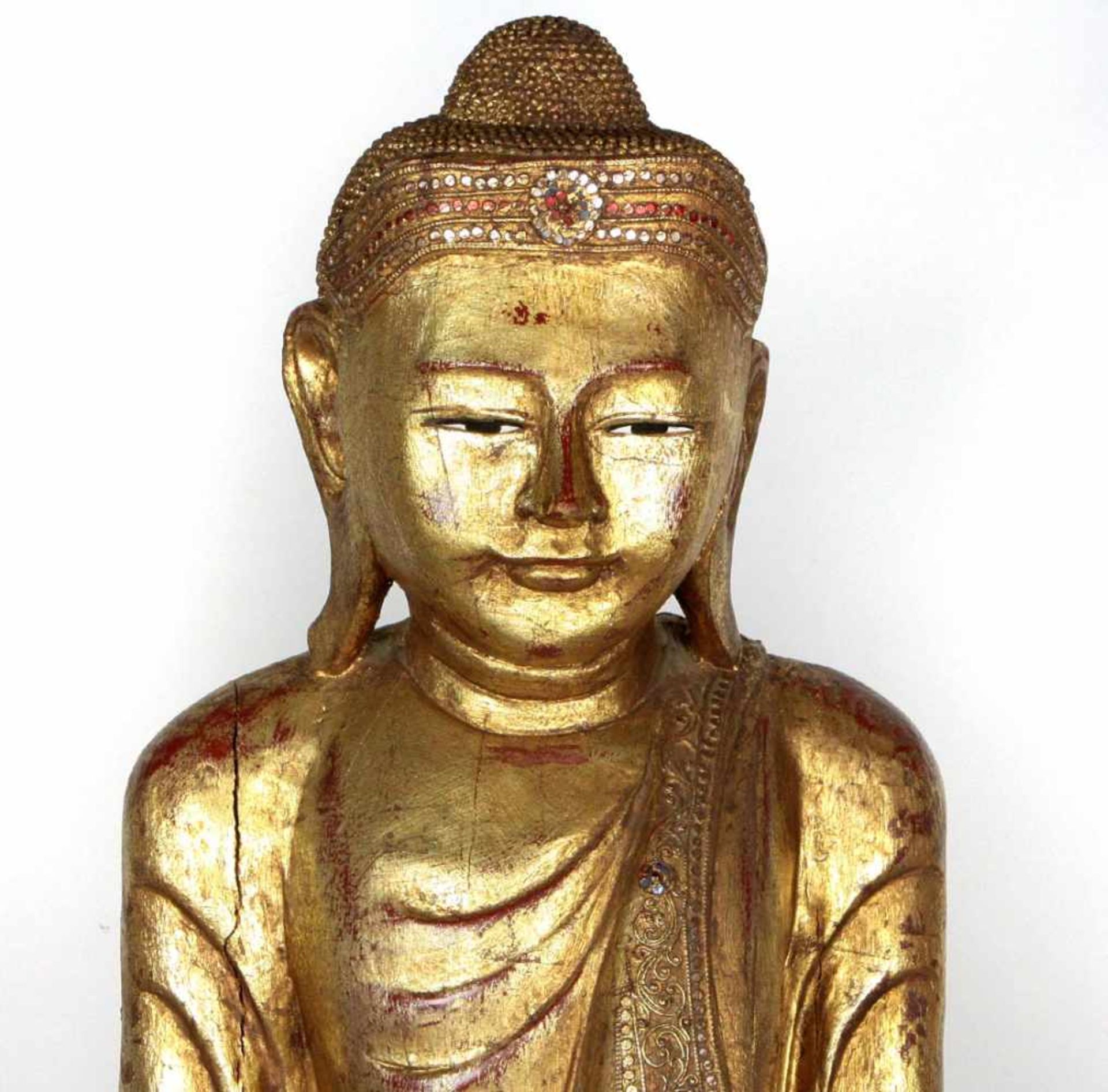 stehender BuddhaHolz vergoldet, Kayotsarga Asana, Strinbandkrönung mit versiegelten Applikationen, - Bild 2 aus 4