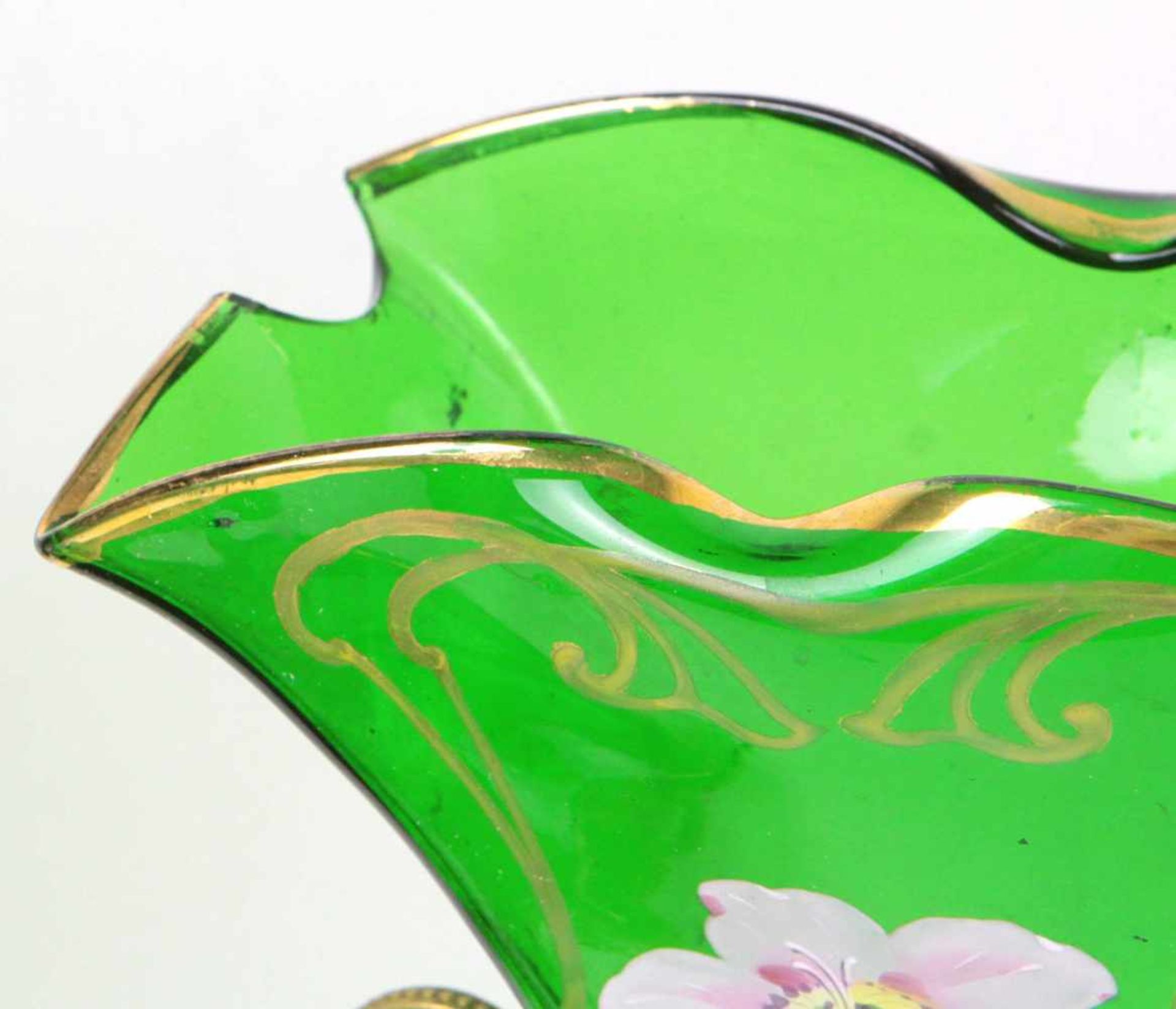 3 Jugendstil Vasen um 1910grünes Glas mundgeblasen, mit Abriß, taillierte, rechteckig ausschwingende - Bild 3 aus 3