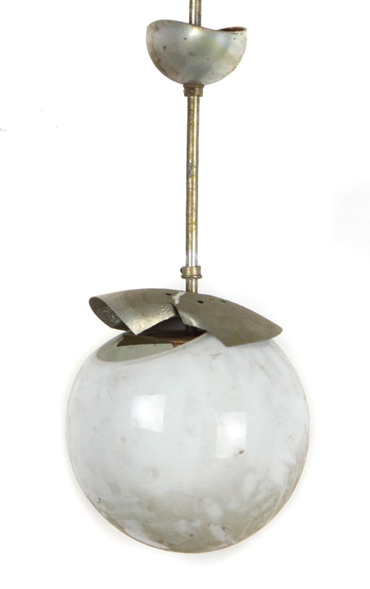 Deckenlampeweiß opaker Kugelschirm, Ø ca. 20 cm, Spindel mit Lampenfassung u. -halterung sowie