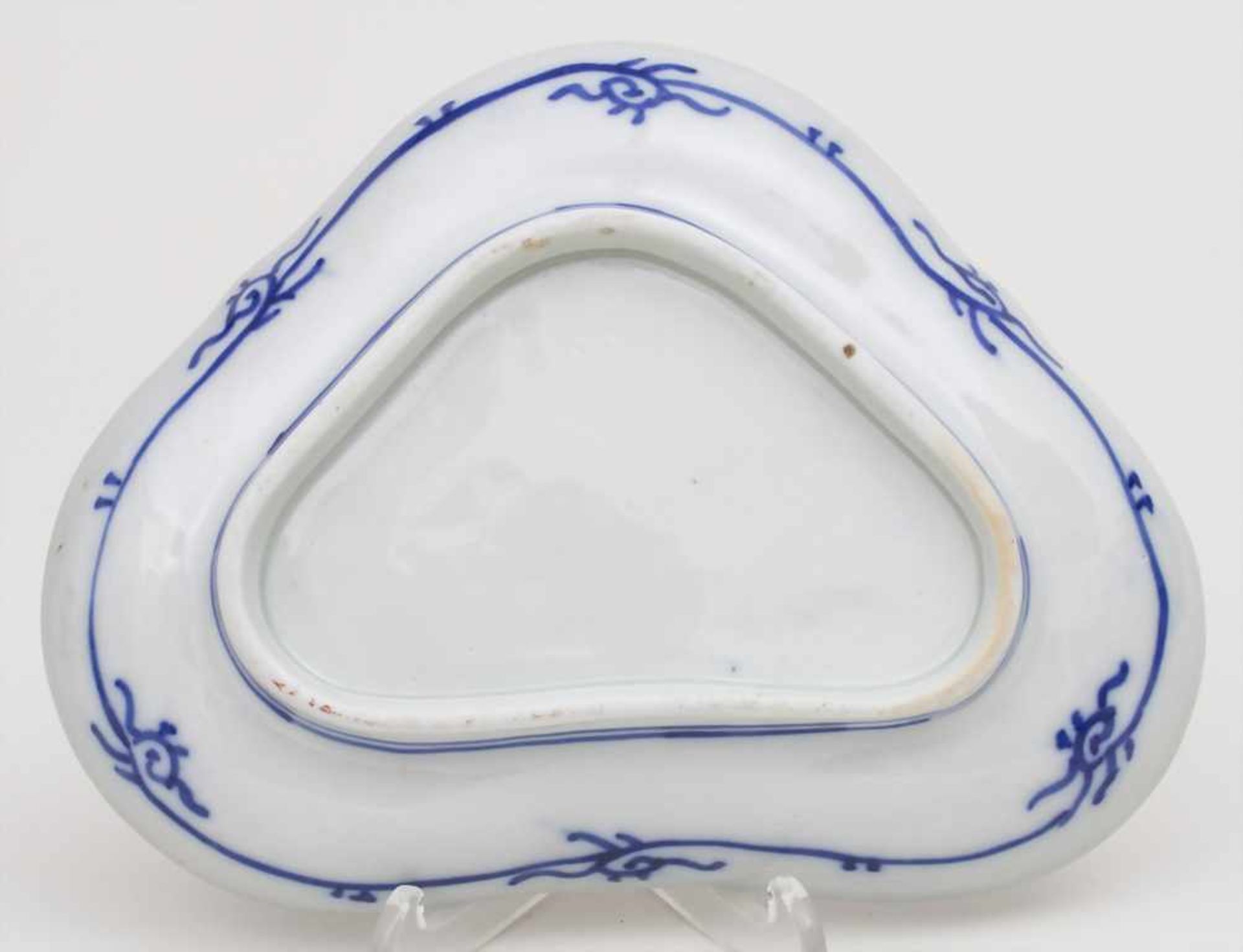2 Imari-Schalen / Two Imari bowls, Japan, 18./19. Jh.Material: Porzellan, mit Emailfarben bemalt, - Bild 5 aus 5