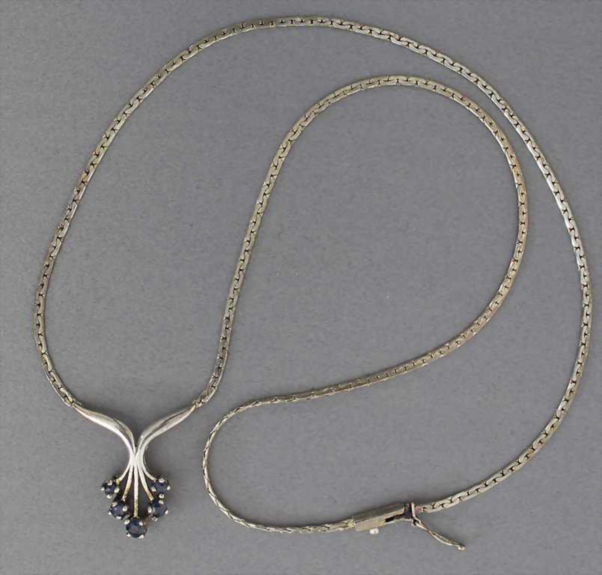 Silber-Collier / A silver necklace, um 1970Material: Silber Ag 925/000, 5 blaue Farbsteine, - Image 3 of 4