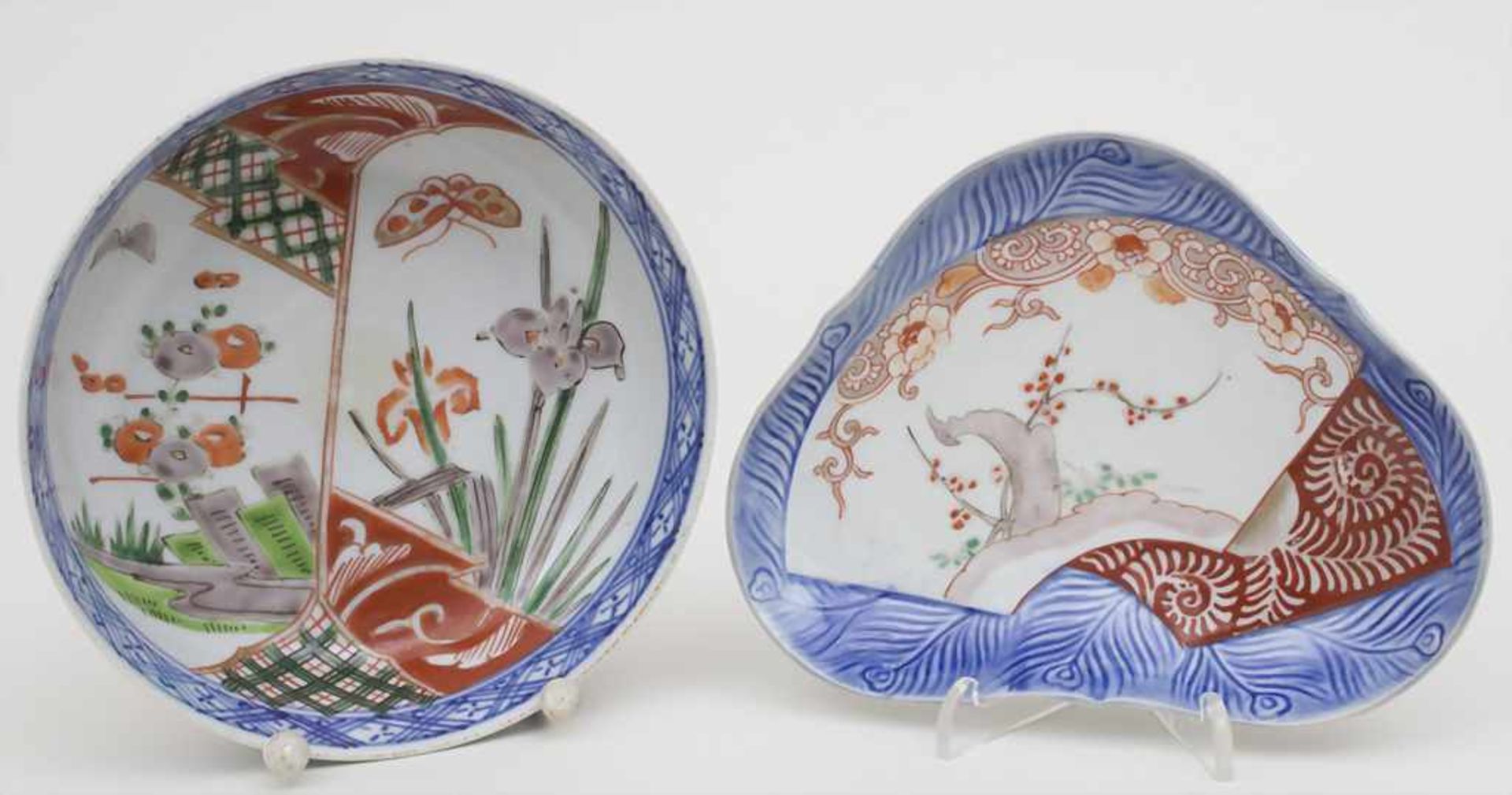 2 Imari-Schalen / Two Imari bowls, Japan, 18./19. Jh.Material: Porzellan, mit Emailfarben bemalt,
