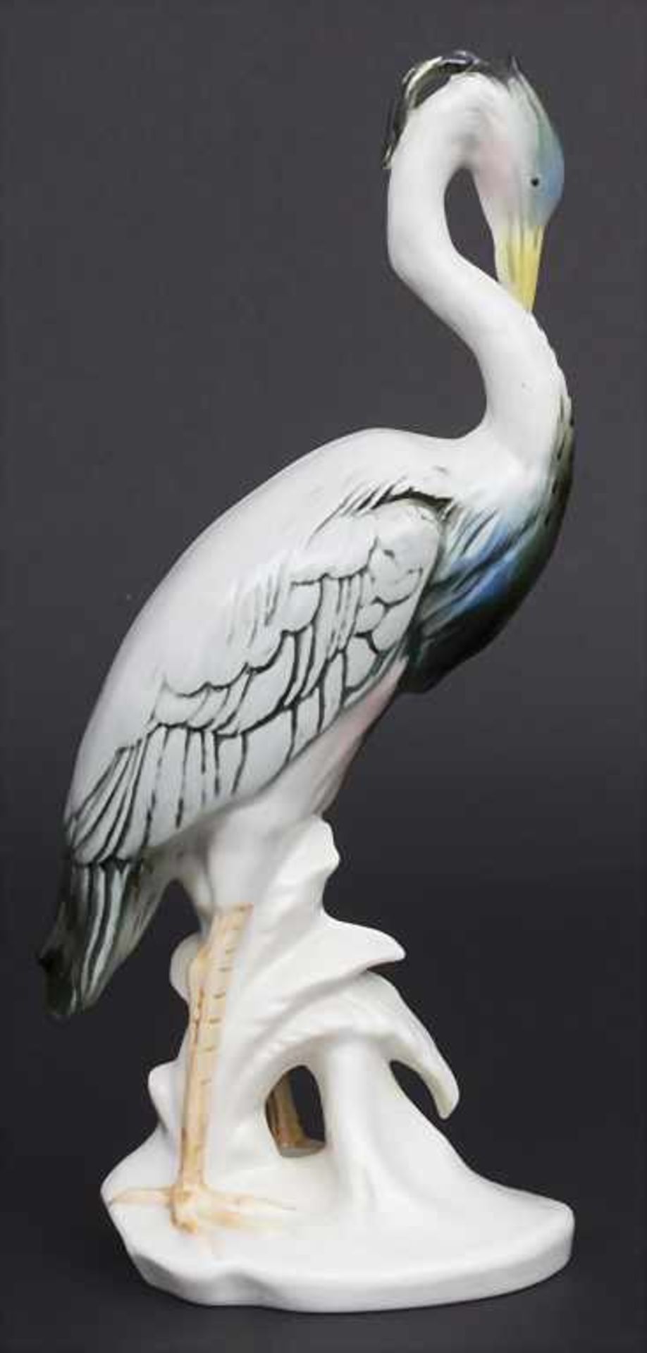 Tierfigur 'Reiher' / An animal figure 'Heron', Karl Ens, VolkstedtMaterial: Porzellan, polychrom - Image 3 of 7