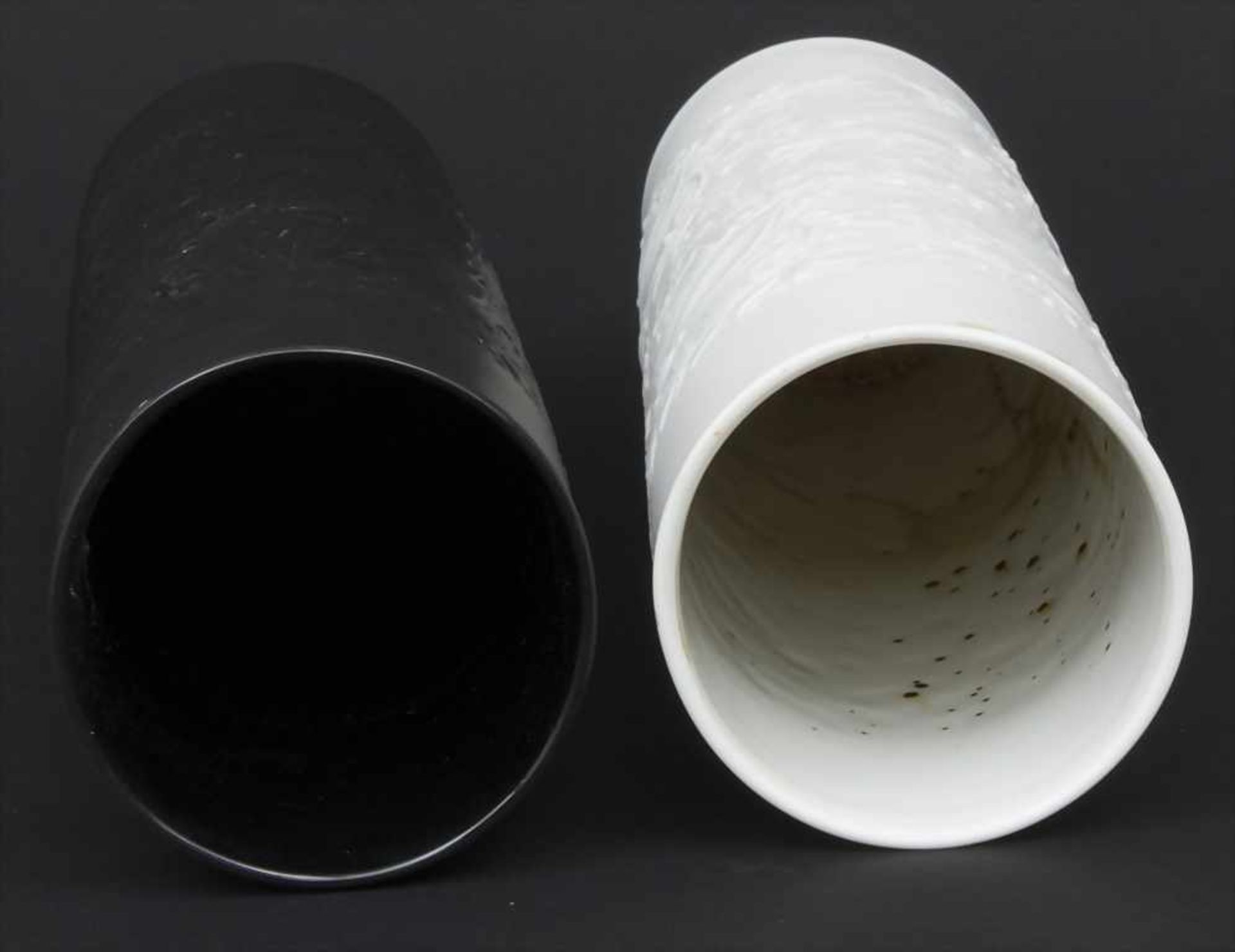 2 Vasen in Zylinderform / 2 vases in cylindrical shape, Björn Wiinblad für RosenthalMaterial: - Bild 3 aus 6