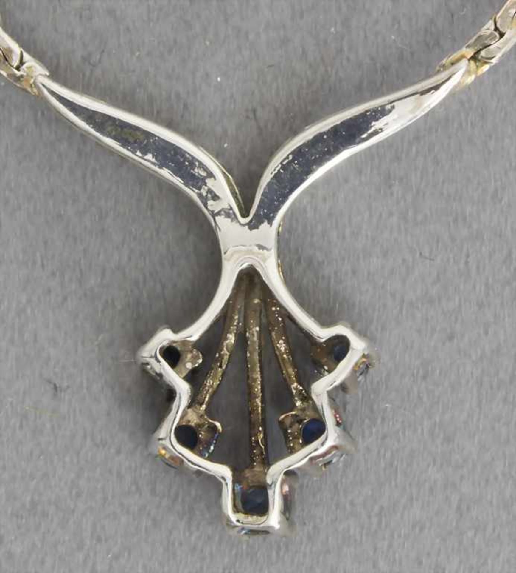 Silber-Collier / A silver necklace, um 1970Material: Silber Ag 925/000, 5 blaue Farbsteine, - Image 2 of 4