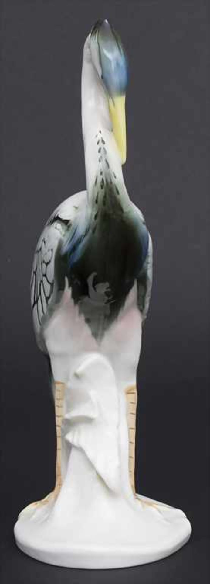 Tierfigur 'Reiher' / An animal figure 'Heron', Karl Ens, VolkstedtMaterial: Porzellan, polychrom - Image 2 of 7