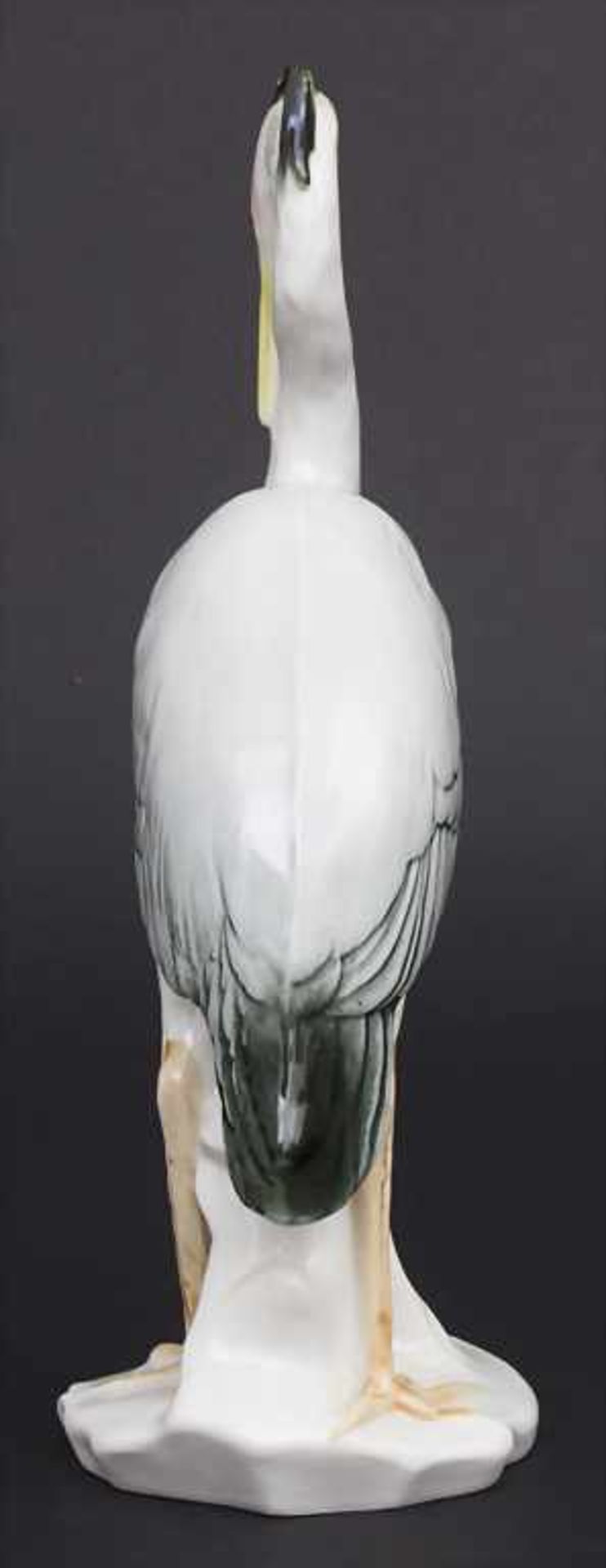 Tierfigur 'Reiher' / An animal figure 'Heron', Karl Ens, VolkstedtMaterial: Porzellan, polychrom - Bild 4 aus 7