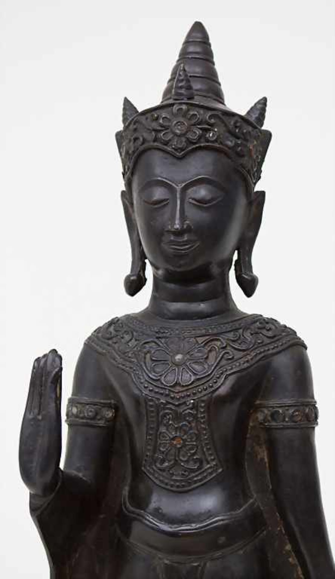 Stehender Buddha im Ayutthaya-Stil / A standing Buddha, Thailand 19./20. Jh.Material: Bronze mit - Image 2 of 4