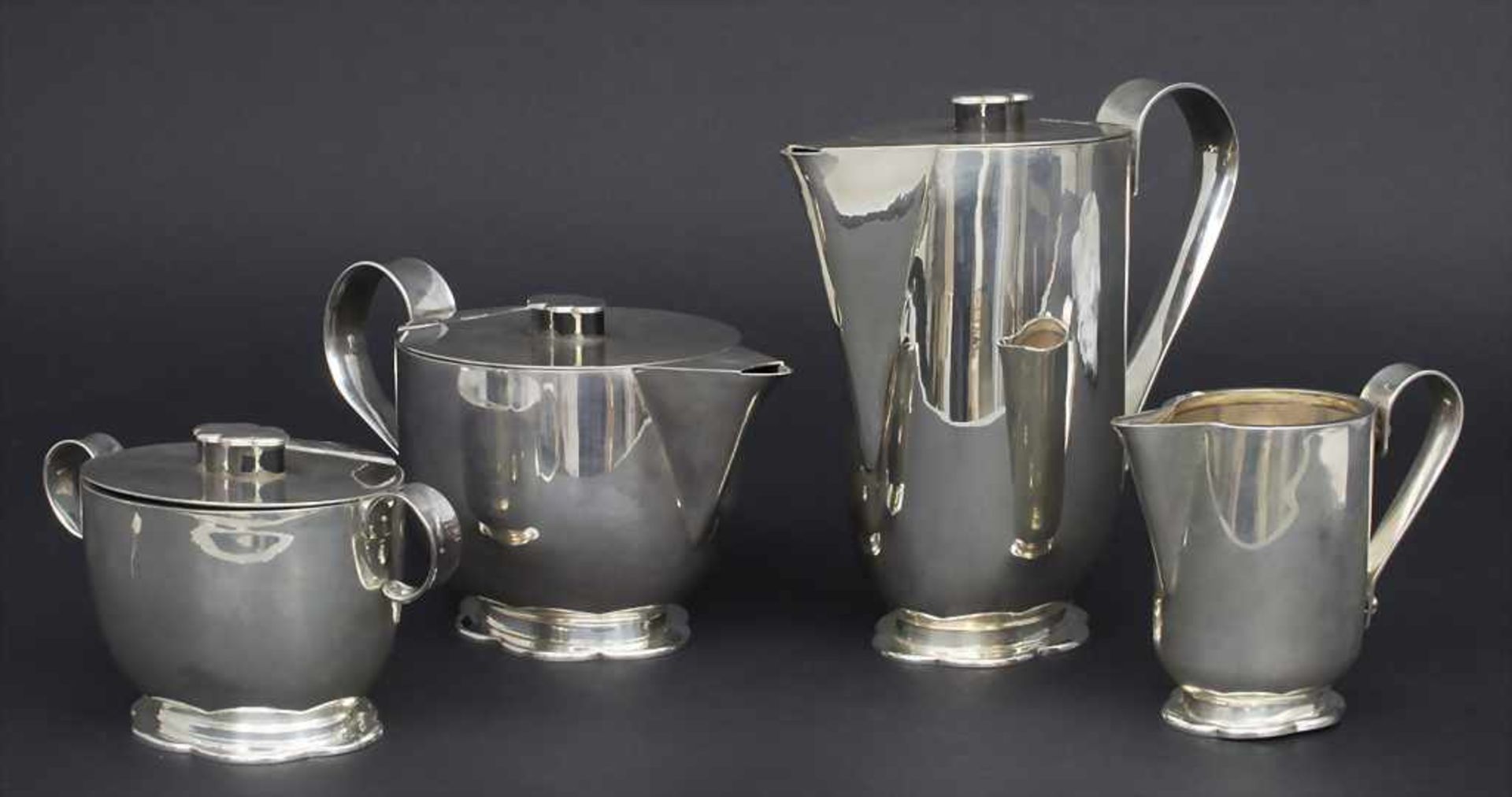 Art Déco Kaffee- und Teekern / An Art Deco silver coffee and tea set, August Wellner & Söhne, Aue in
