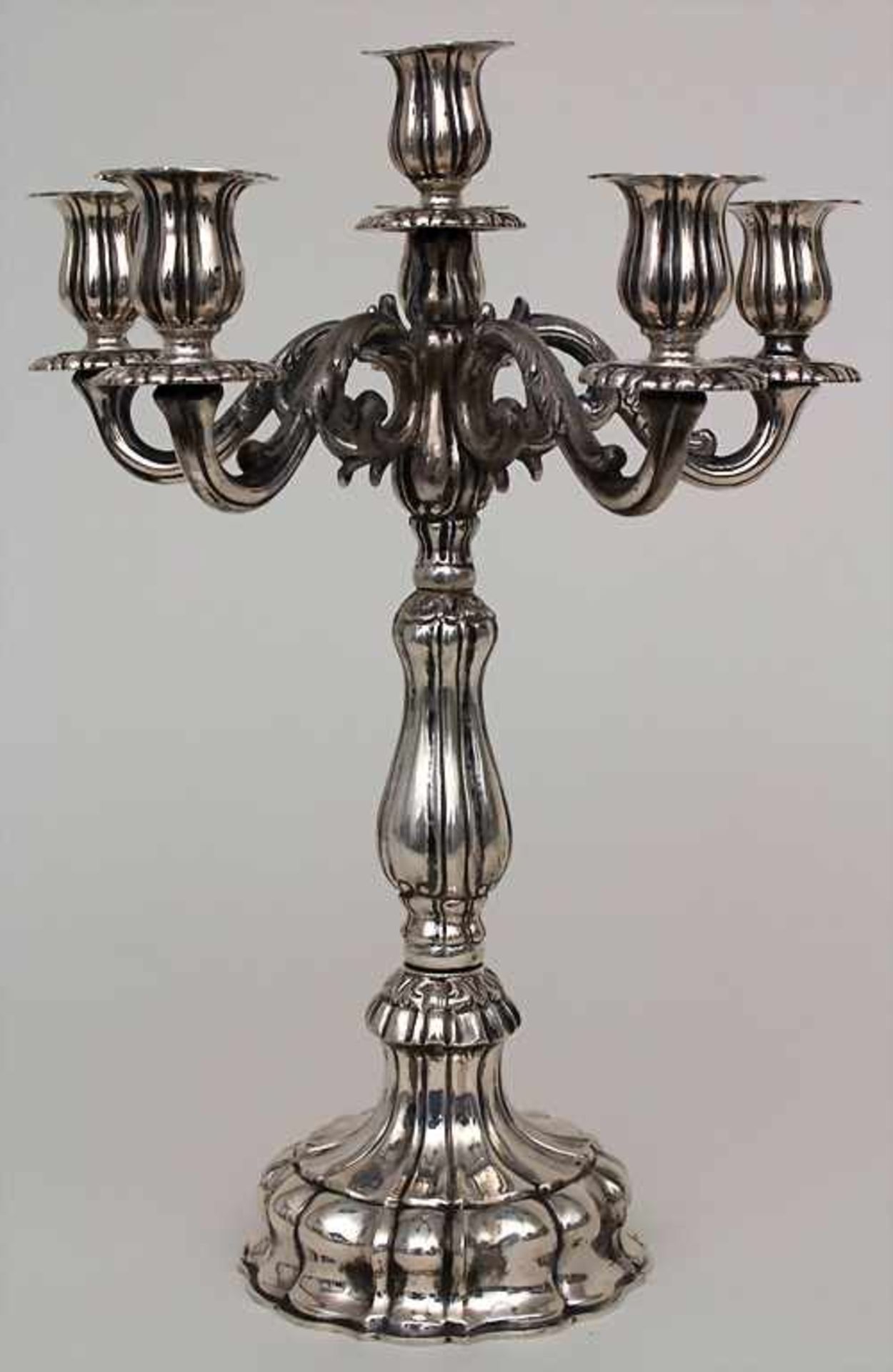 Girandole / A silver girandole, Mailand / Milano, um 1920Material: Silber 800,Punzierung: '800',