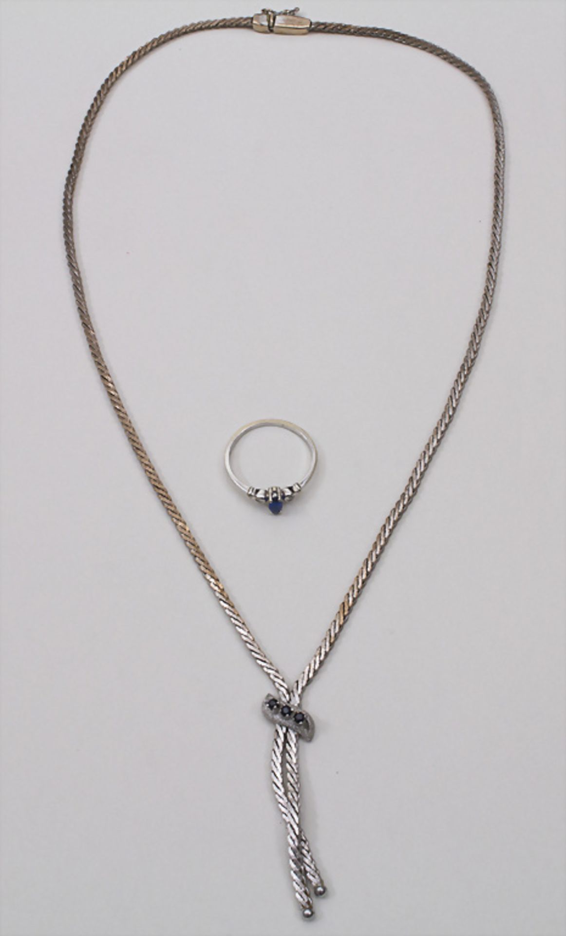 Weißgold Collier und Ring / White gold necklace and ringCollier WG 333/000, blauer Farbstein,Ring: