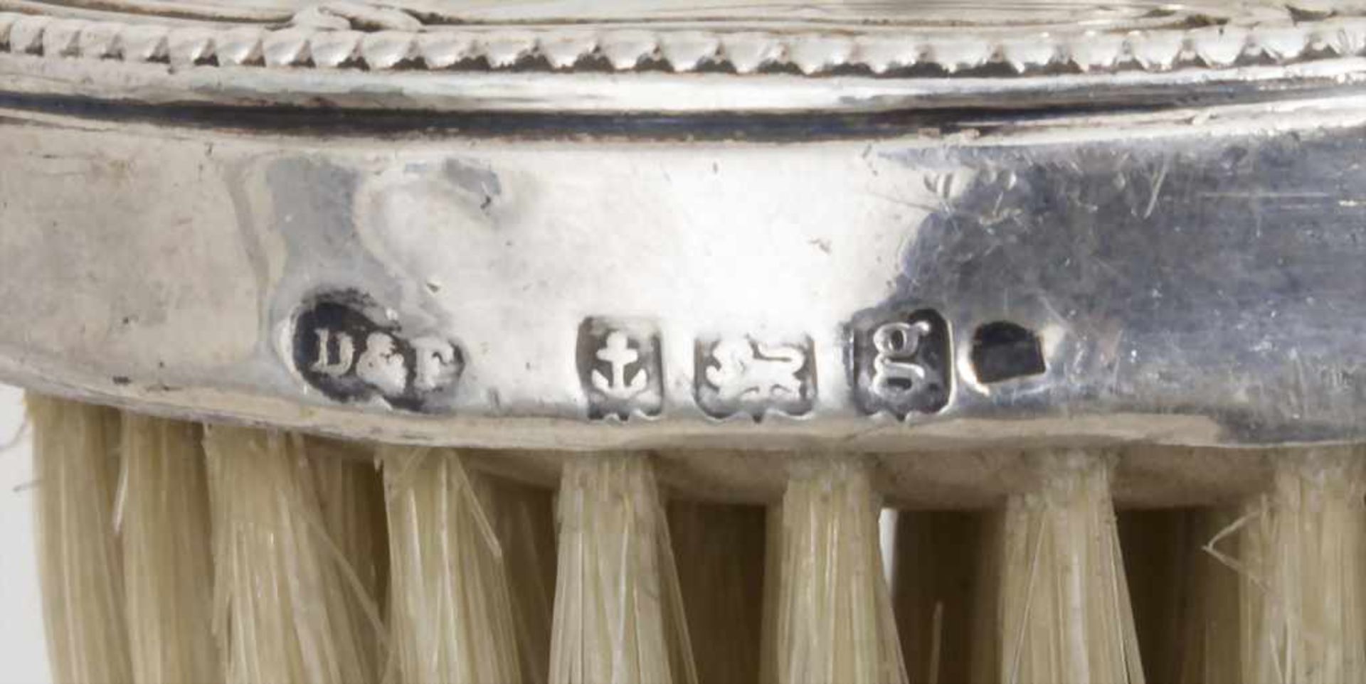 Nackenbürste / A silver neck brush, Deakin & Francis, Birmingham, 1906Material: 925 Silber, wohl - Image 4 of 4