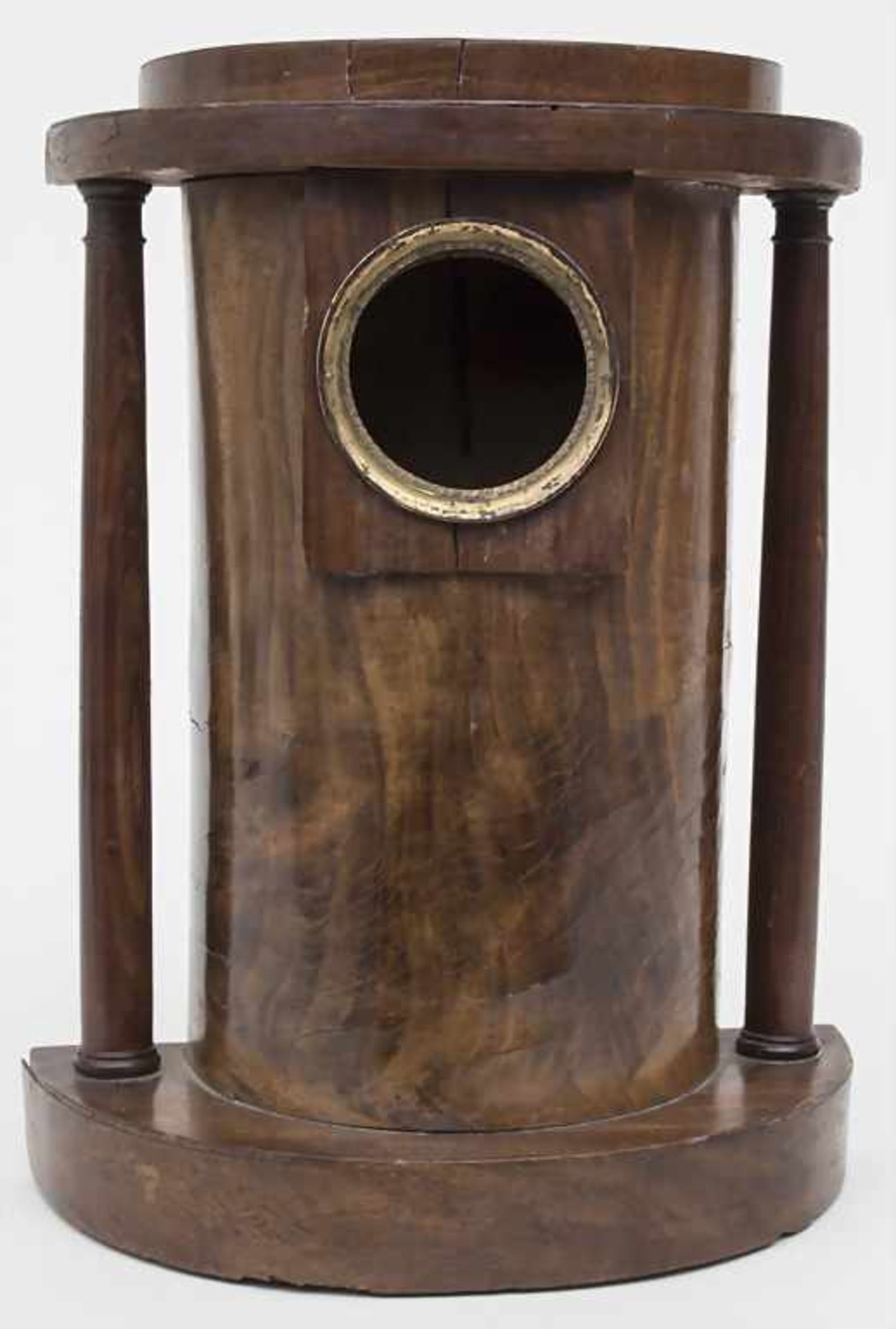 Biedermeier Taschenuhrenständer / A pocket watch holder, deutsch, um 1830Material: Holz, furniert,