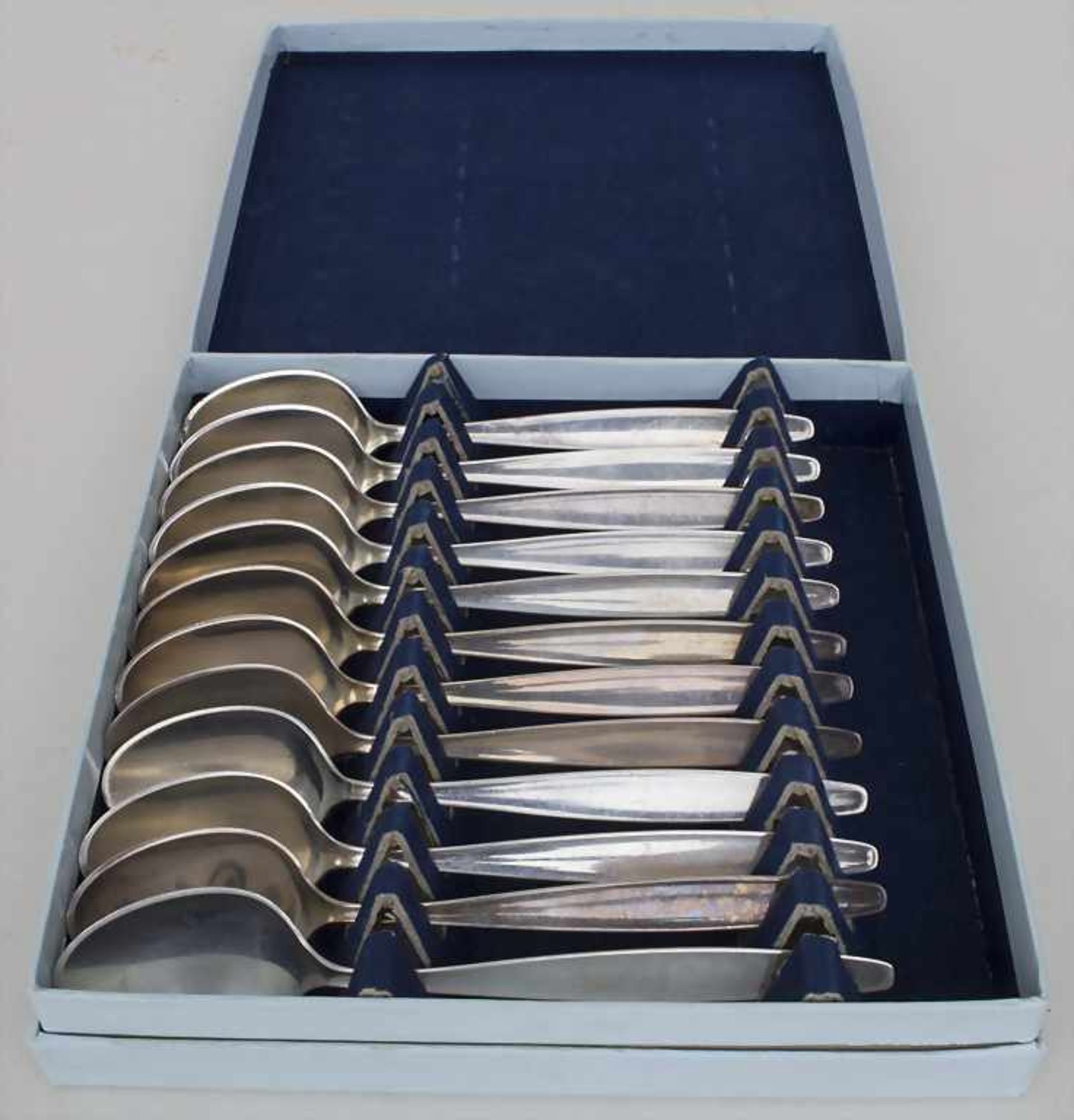 12 Kaffeelöffel 'Cypress' / 12 sterling silver spoons 'Cypres', Tias Eckhoff, Georg Jensen, - Image 3 of 5