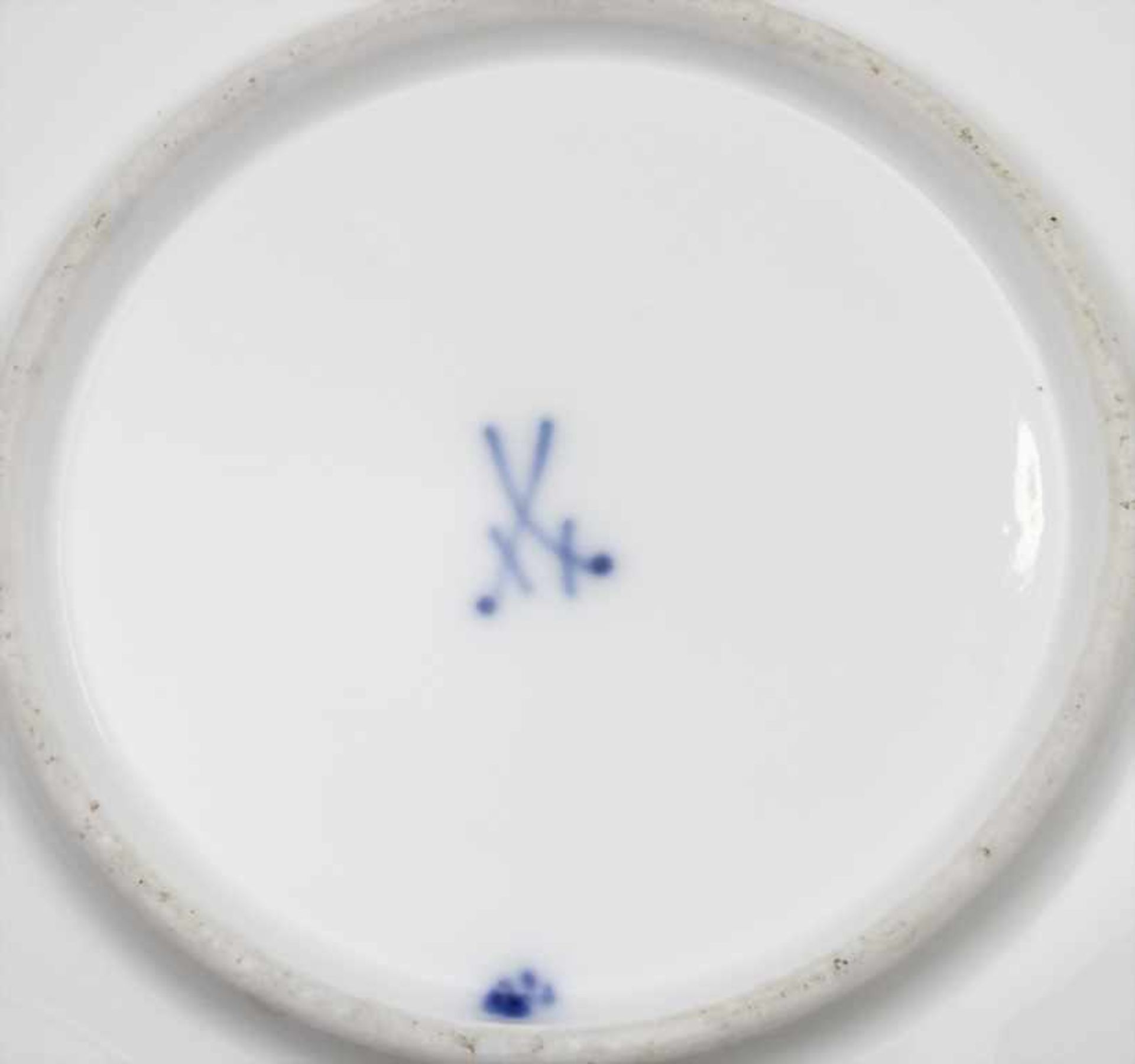 Tasse und UT / A cup and saucer, Meissen, Mitte 19. Jh.Material: Porzellan, kobaltblau und mit - Image 4 of 6