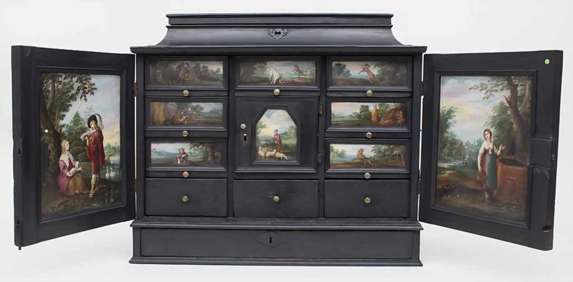 Kabinettschränkchen / A small cabinet, 17. / 18. Jh.Material: Holz, ebonisiert, 2-türig,