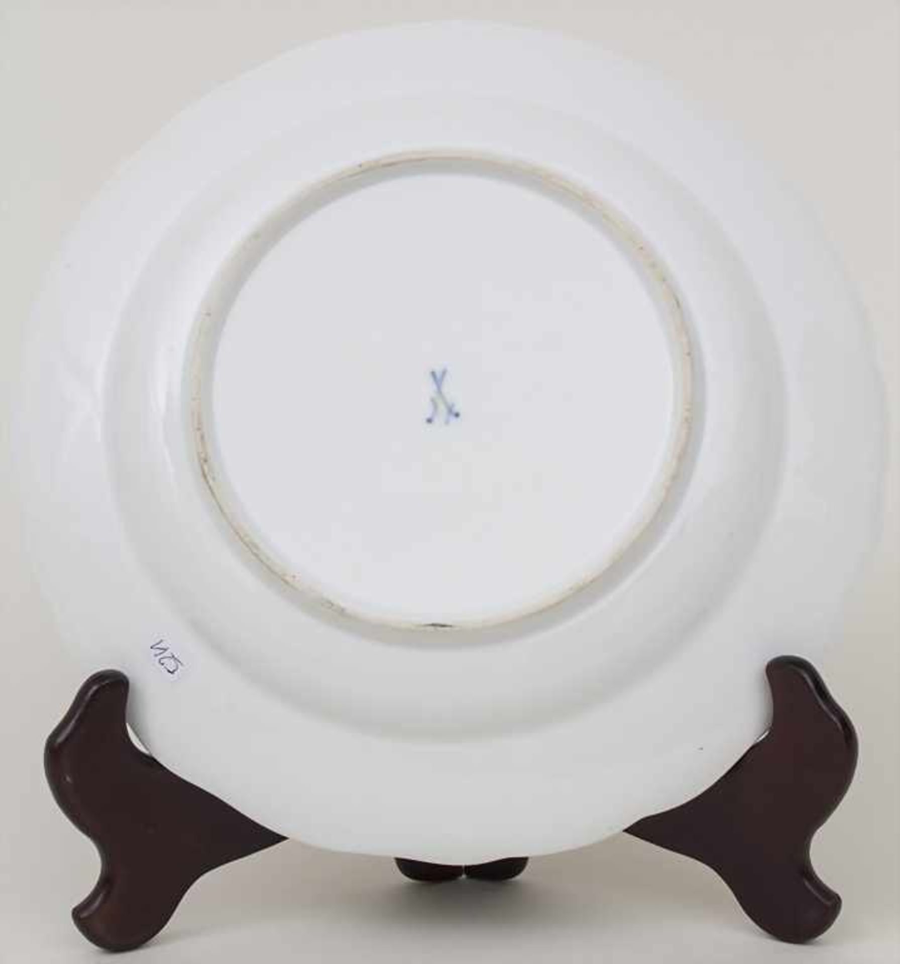 Teller mit Vogeldekor / A plate with birds, Meissen, 1. Hälfte 19. Jh.Material: Porzellan, polychrom - Bild 2 aus 6