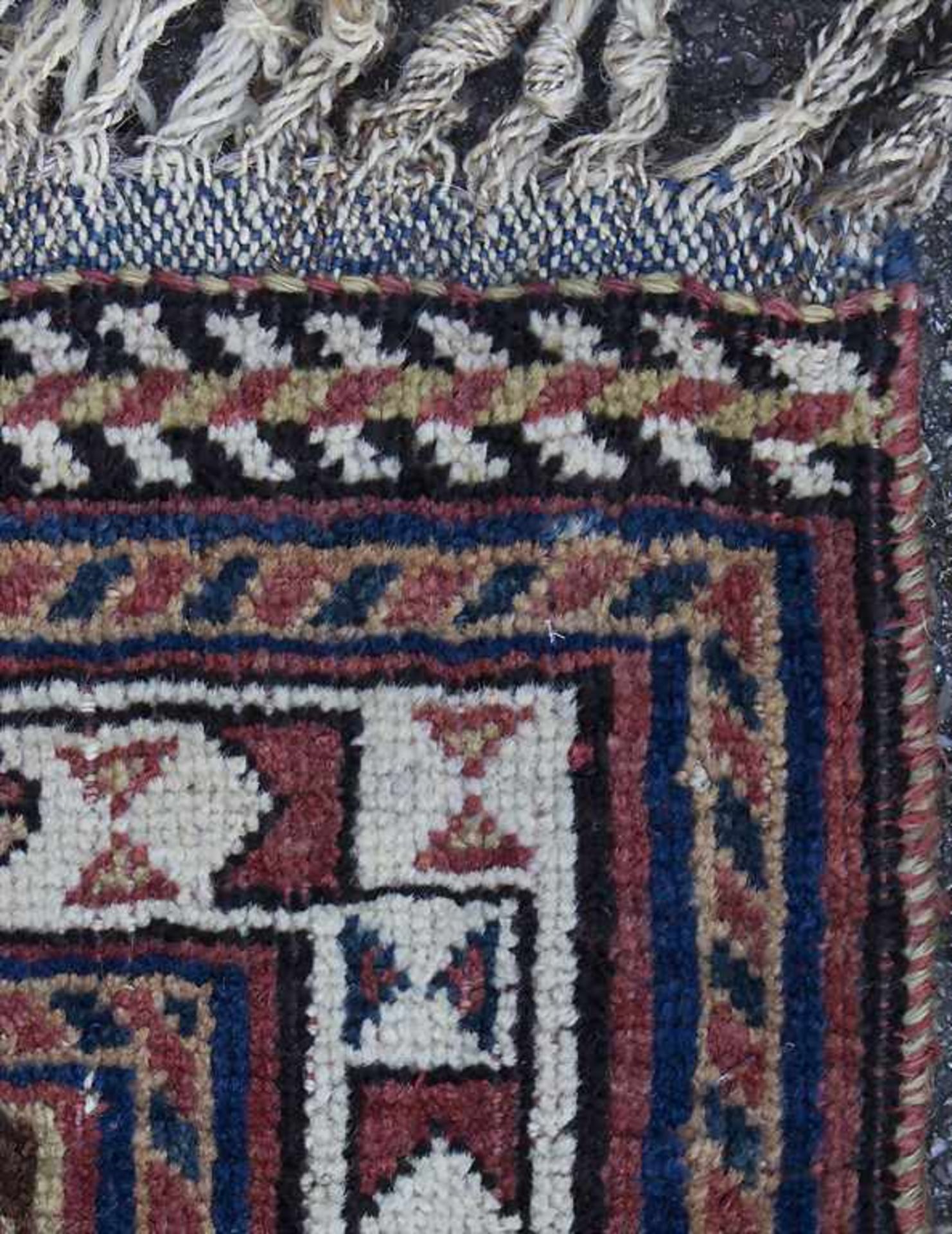Orientteppich / An oriental carpetMaterial: Wolle auf Wolle, Maße: 238 x 145 cm, Zustand: gut, - Image 3 of 5
