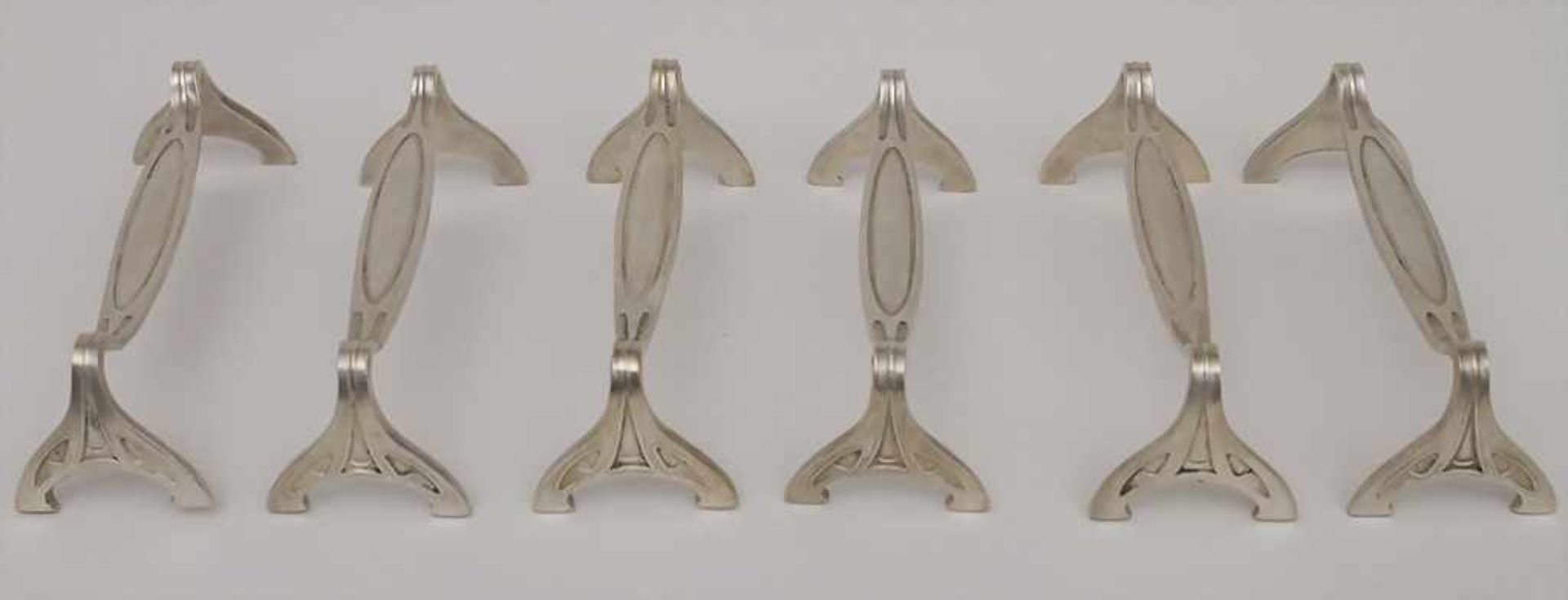 6 Jugendstil Messerbänke / 6 Art Nouveau knife rests, deutsch, um 1900Material: Metall, versilbert,
