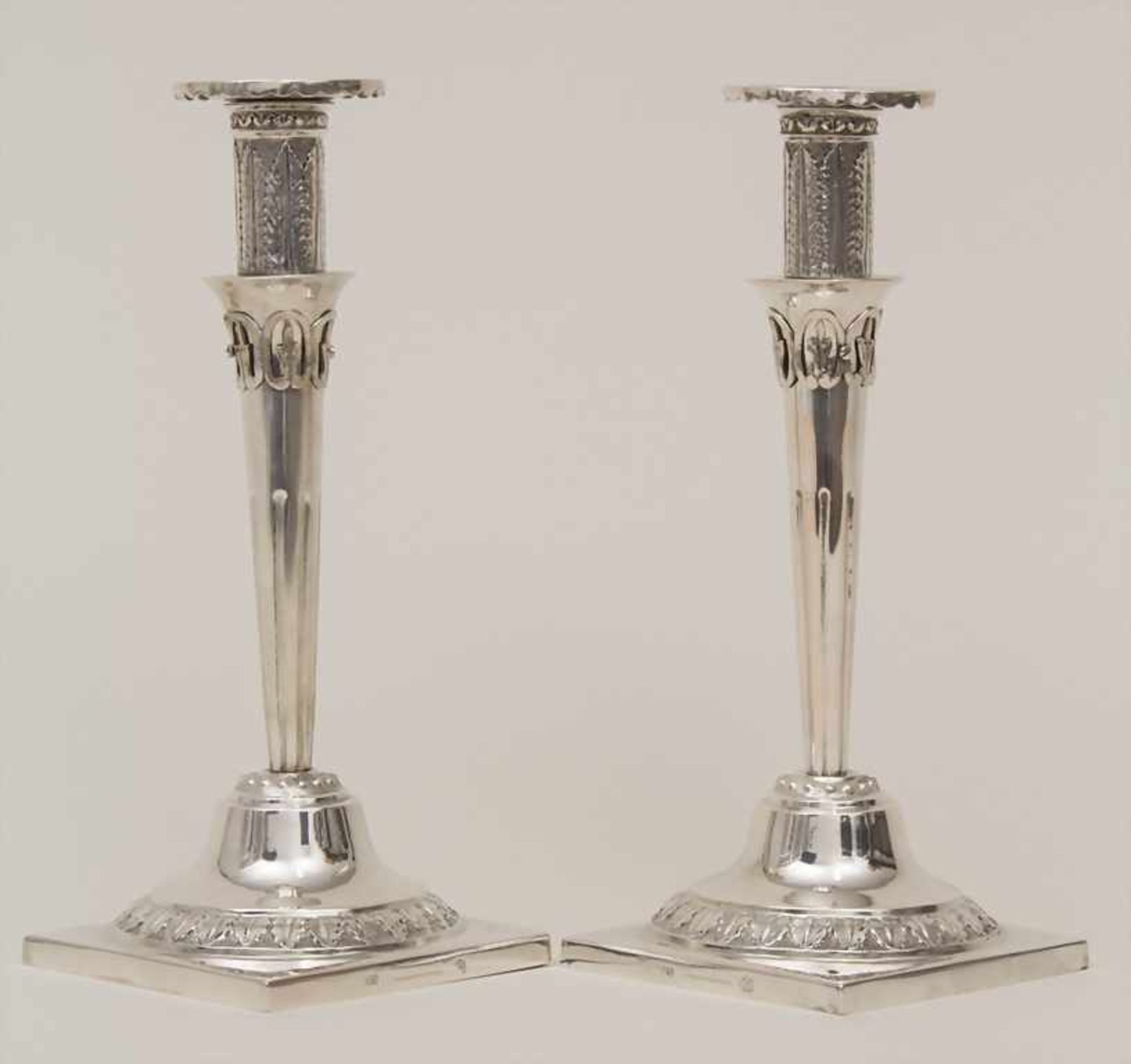 Paar Kerzenleuchter / A pair of silver candlesticks, Anton Friedrich Burgmüller, Weissenfels, um - Bild 2 aus 15