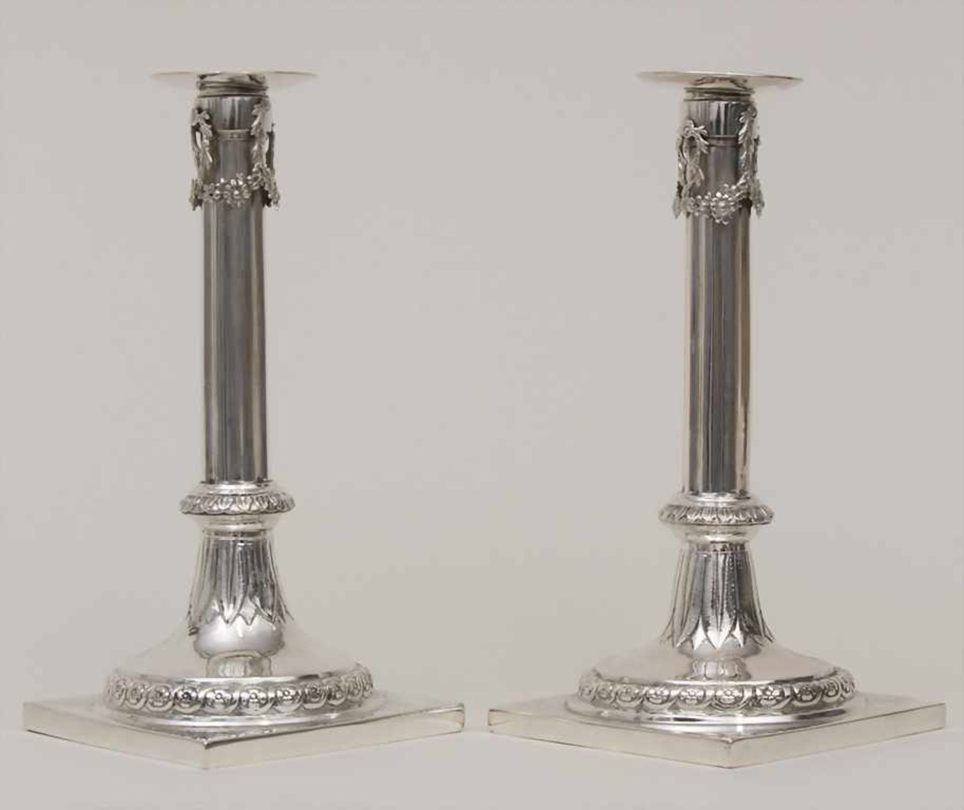 Paar Kerzenleuchter / A pair of silver candlesticks, Johann Martin Langenbauer, Augsburg, - Bild 2 aus 13