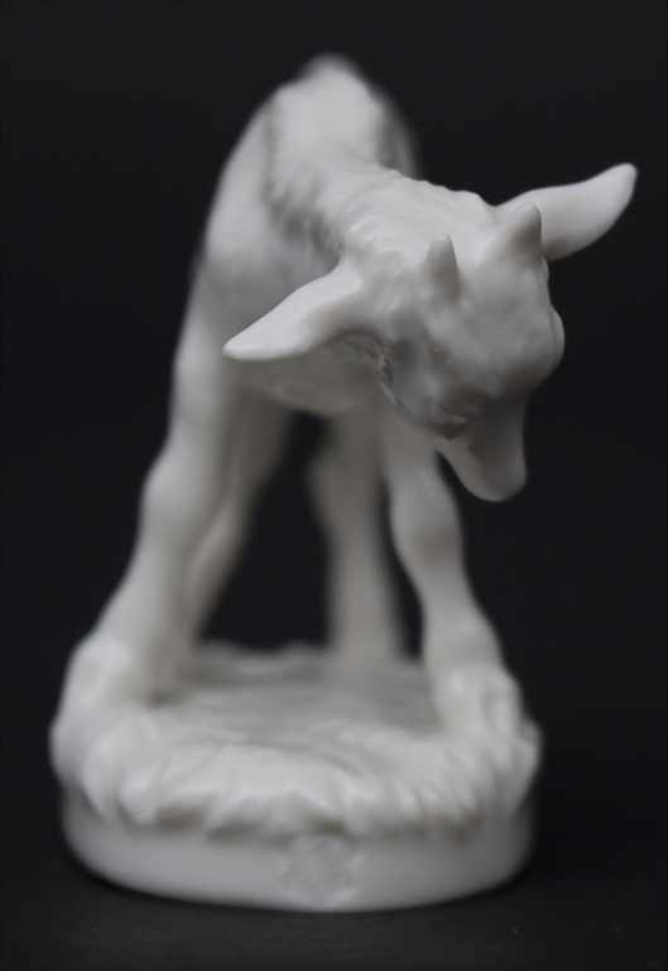 Zicklein / A figure of a goat kid, Nymphenburg, 1. Hälfte 20. Jh.Material: Porzellan, glasiert, - Bild 4 aus 6