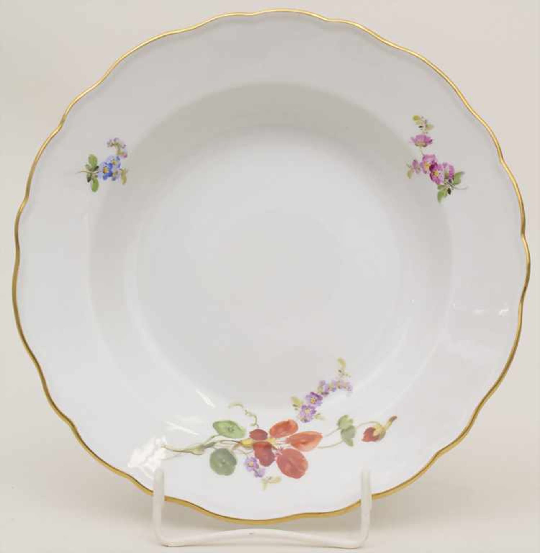 12 Teller / 12 plates, Meissen, 19. Jh.Bestehend aus: 6 Speiseteller und 6 Suppenteller,Material: - Bild 7 aus 13