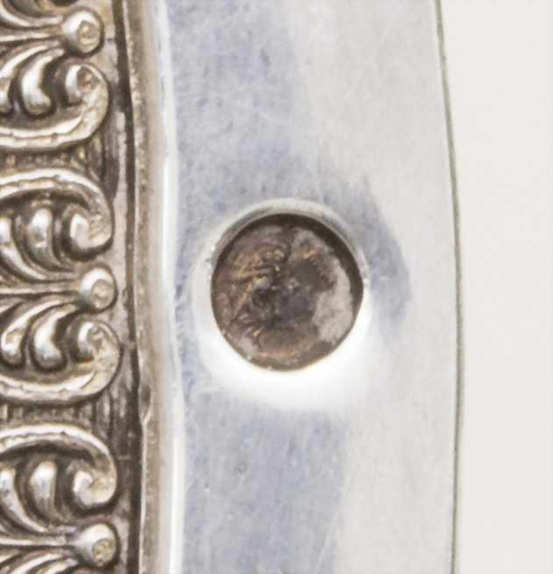 Ovales Silbertablett / An oval silver tray, Paris, um 1825Material: Silber 950,Punzierung: - Image 9 of 11