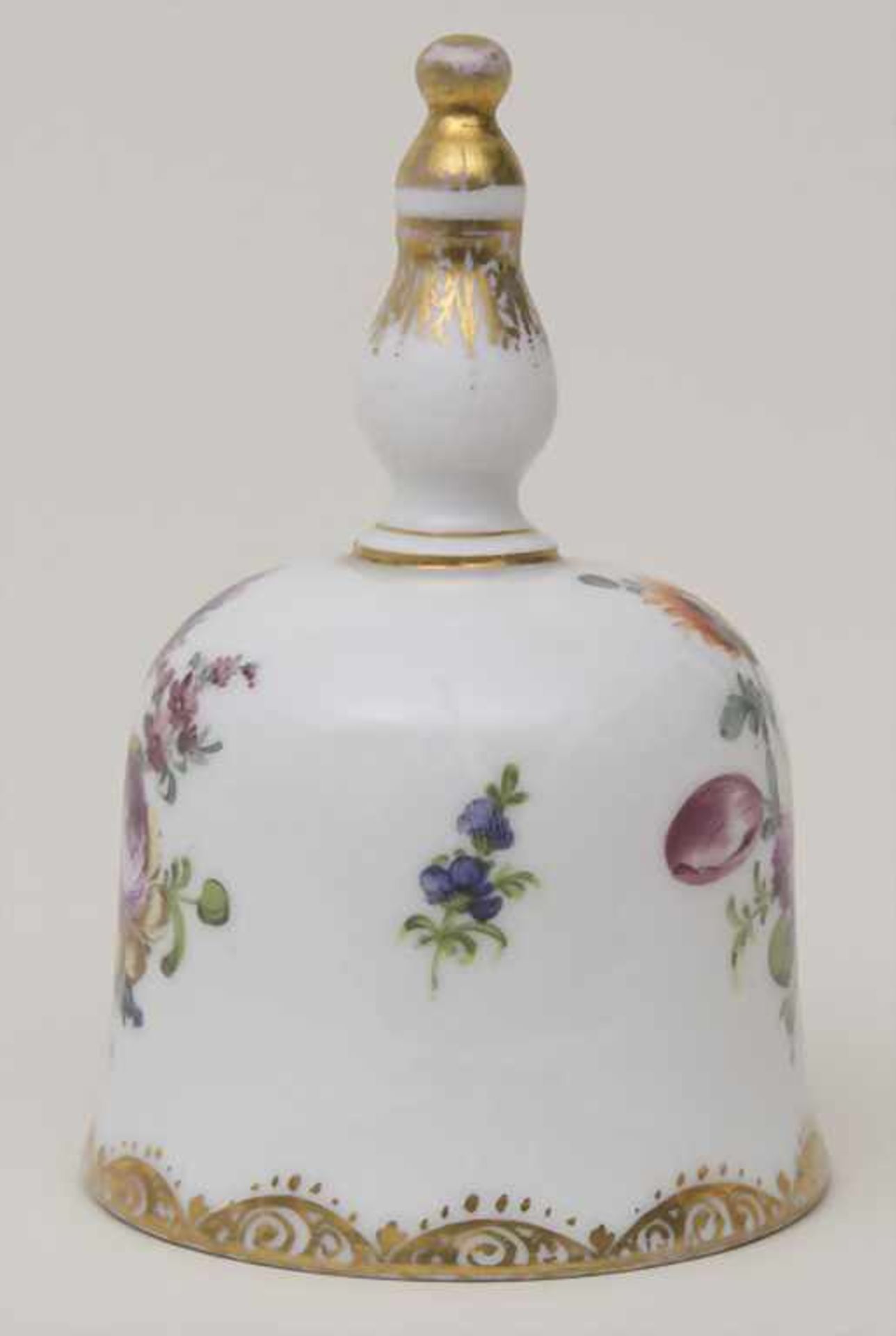 Tischglocke mit Blumenmalerei / A table bell with flowers, wohl Dresden, Ende 19. Jh.Material: - Bild 5 aus 6