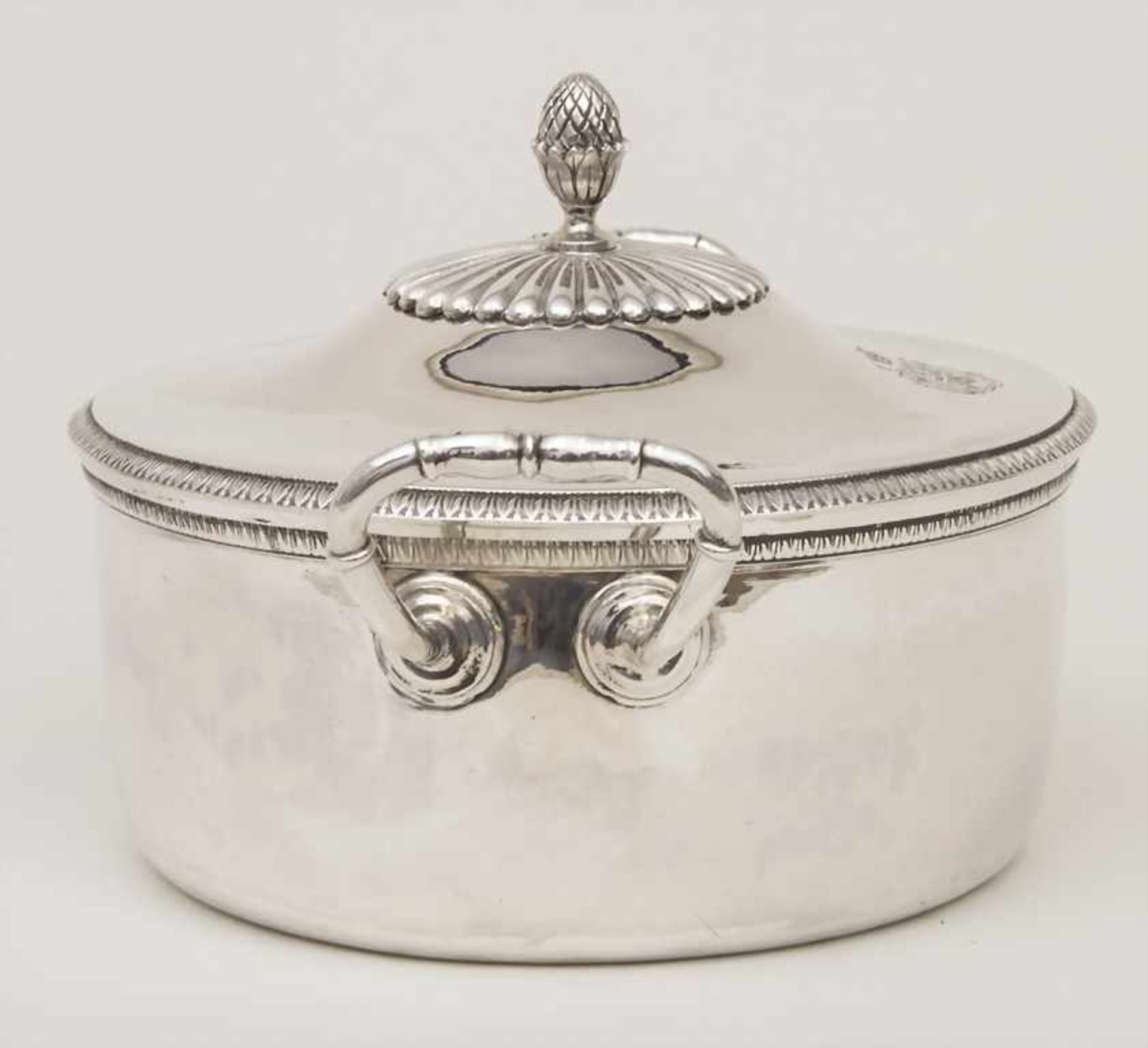 Empire Deckelterrine / A covered silver tureen / Légumier en argent, Turin/Torino, um - Bild 2 aus 15