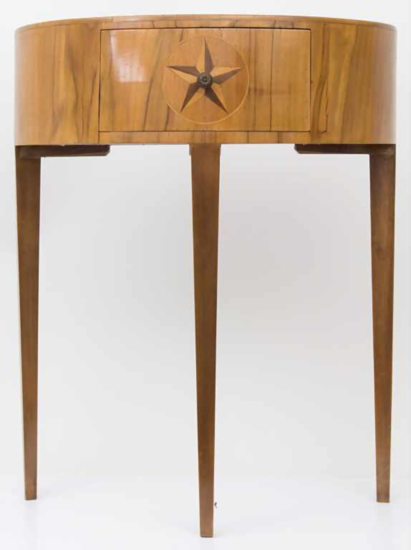 Konsoltisch 'Demi Lune' / A console table 'Demi Lune'Technik: Holz, furniert, Schublade mit