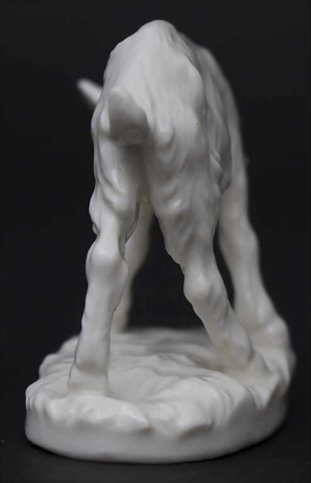 Zicklein / A figure of a goat kid, Nymphenburg, 1. Hälfte 20. Jh.Material: Porzellan, glasiert, - Bild 2 aus 6