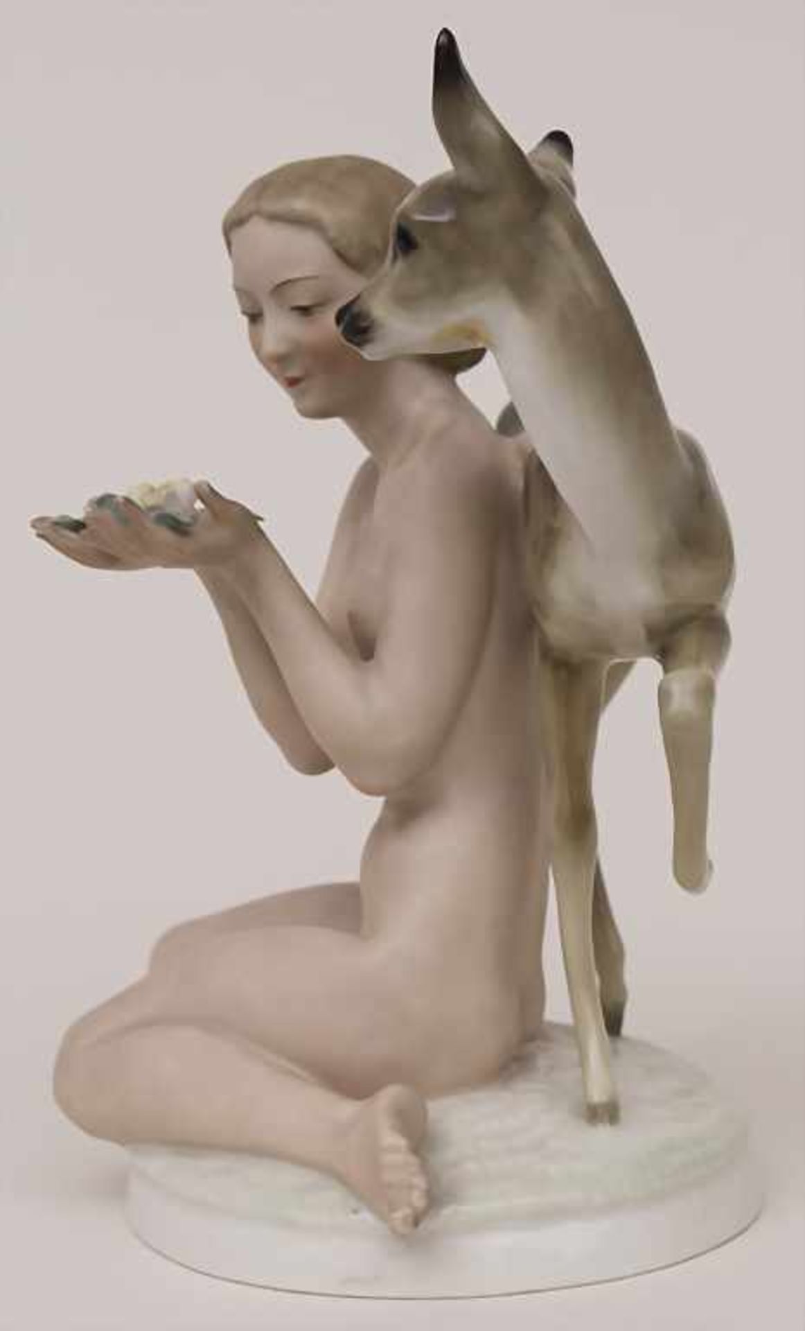 Mädchen mit Reh / A young girl with a deer, Carl Werner, Hutschenreuther, um 1948Material: - Bild 2 aus 6