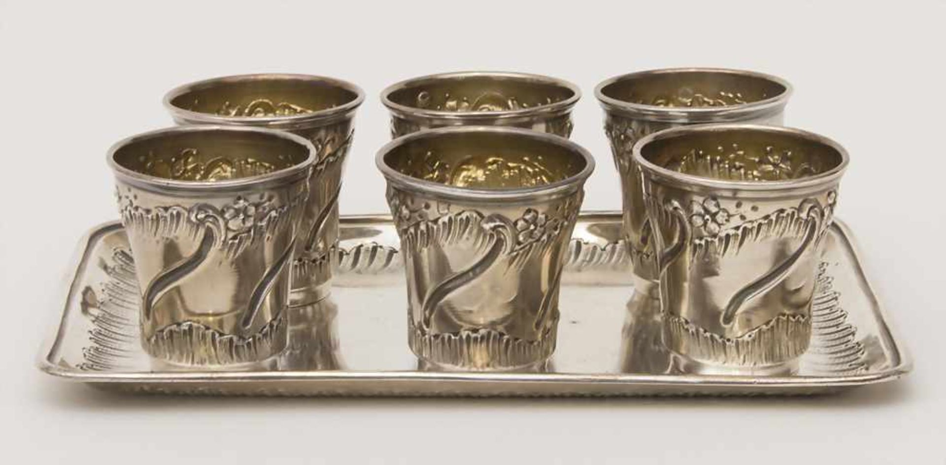 6 Schnapsbecher und Tablett in Schatulle / 6 silver cups and tray with case, Henry Soufflot, - Image 3 of 19