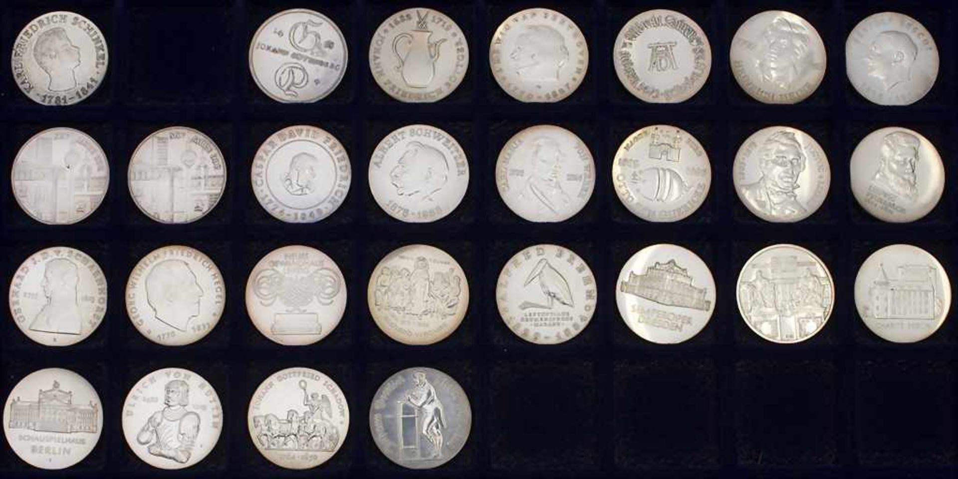 Komplette Sammlung Gedenkmünzen der DDR / Collection commemorative coins of the GDR* 5 Mark: - Bild 19 aus 22