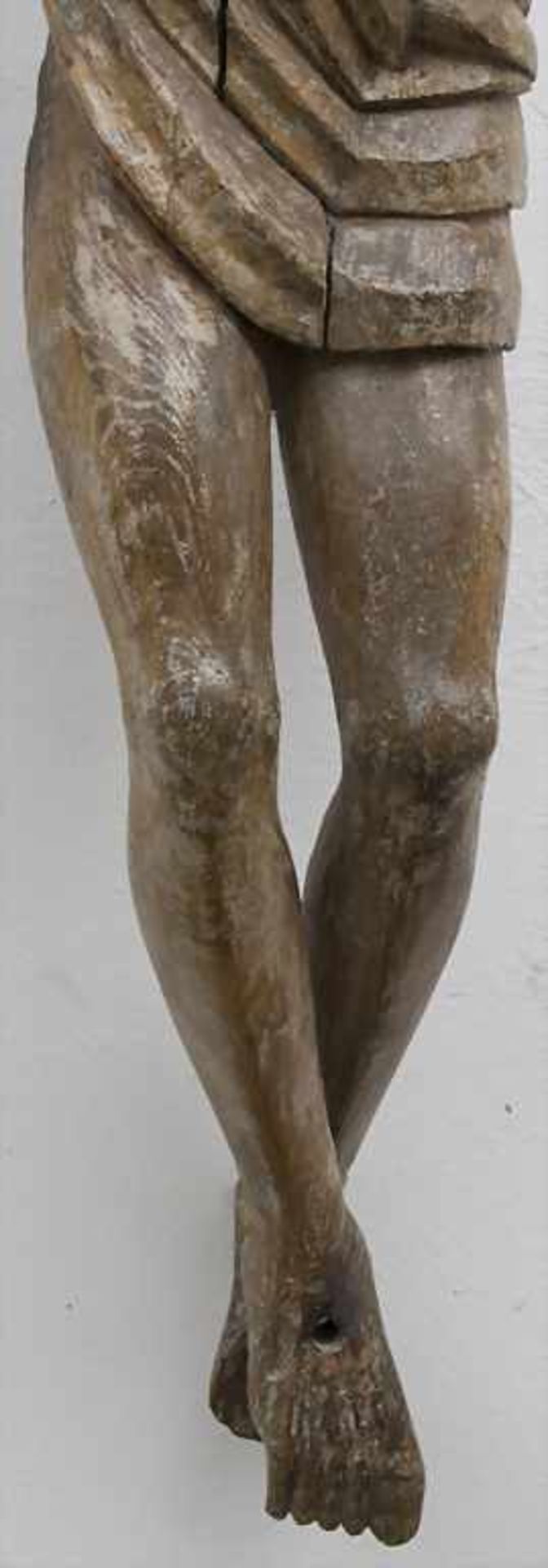 Holzskulptur 'Corpus Christi' / A wooden sculpture 'Corpus Christi', 16-17. Jh. Elsaß-Lothringen, - Bild 12 aus 18