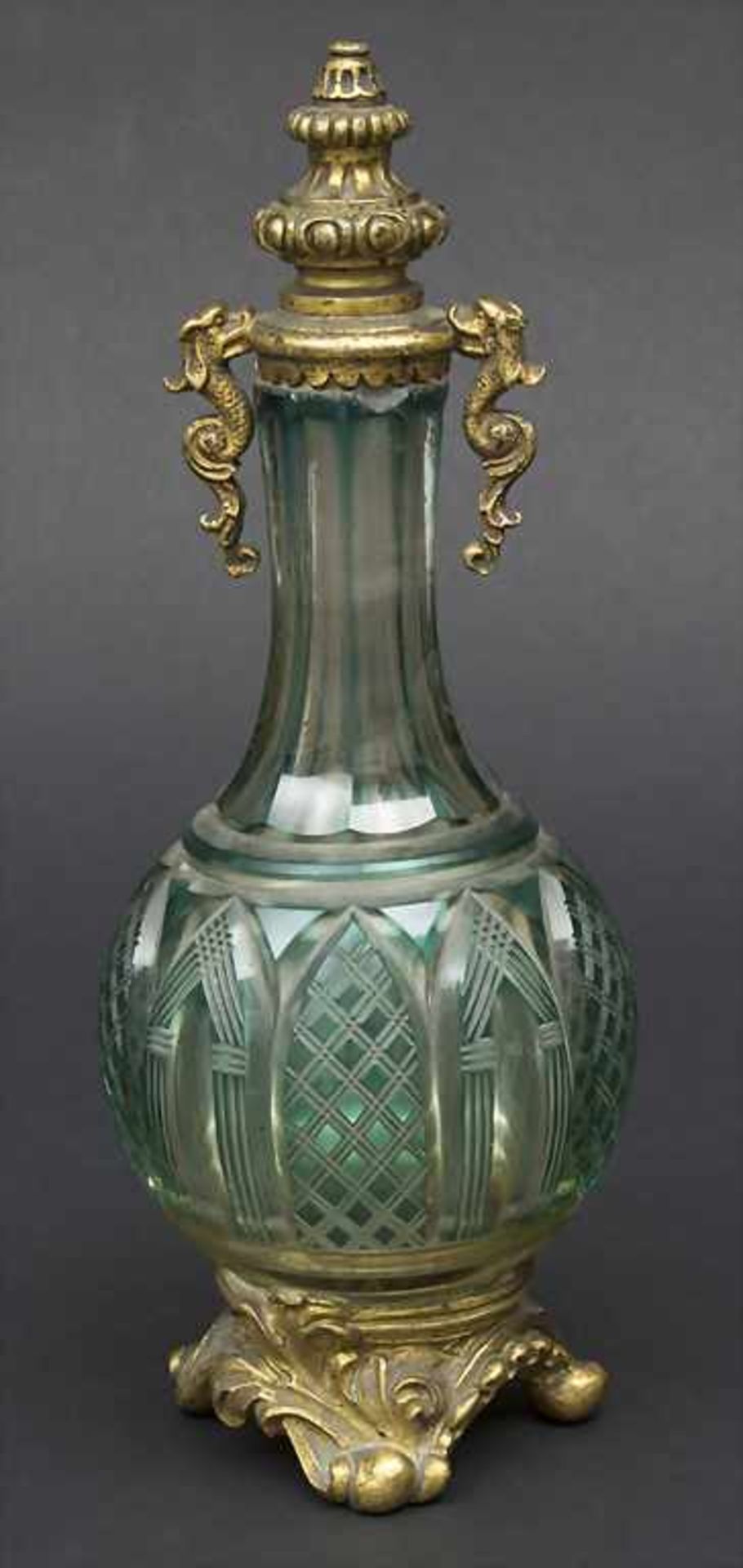 Glaskaraffe mit Bronzemontur / A glass bottle with bronze mounts, Frankreich, Anfang 19. Jh.