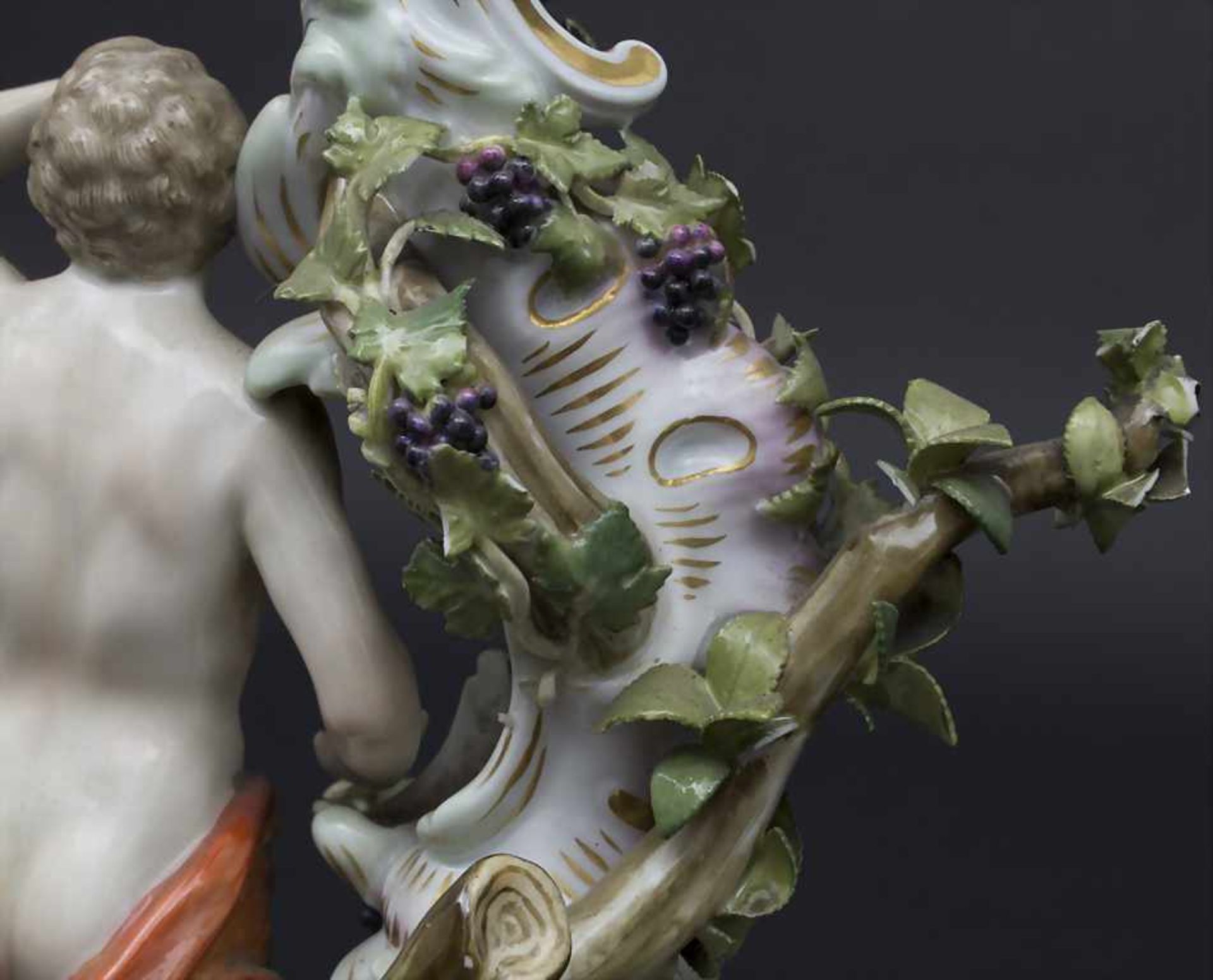 Dreiflammiger Leuchter Allegorie 'Der Herbst' / An allegorical candleholder 'The Autumn', Meissen, - Bild 8 aus 9