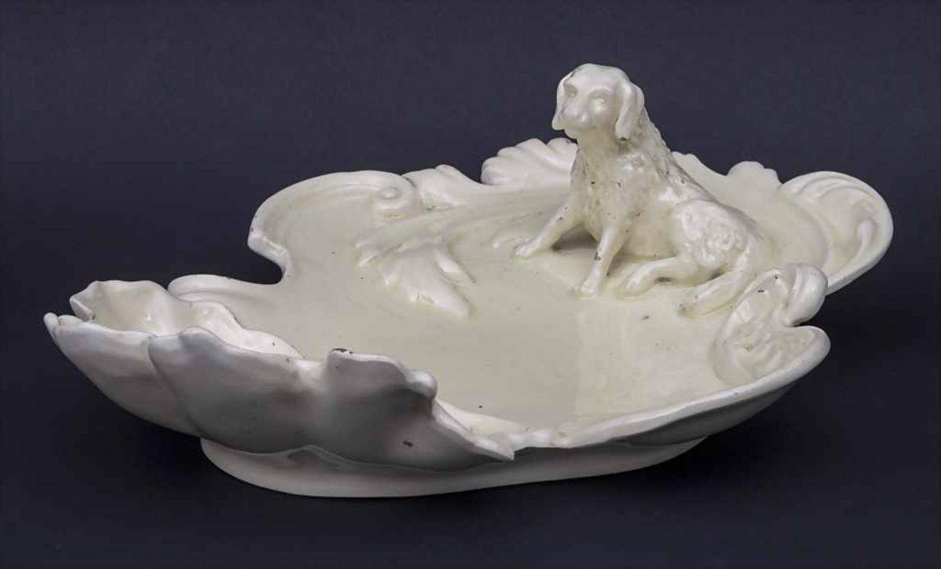 Anbietschale mit Hund / A serving bowl with a dog, Gustave Asch (1856-1911), Tours, Frankreich, Ende - Bild 2 aus 6