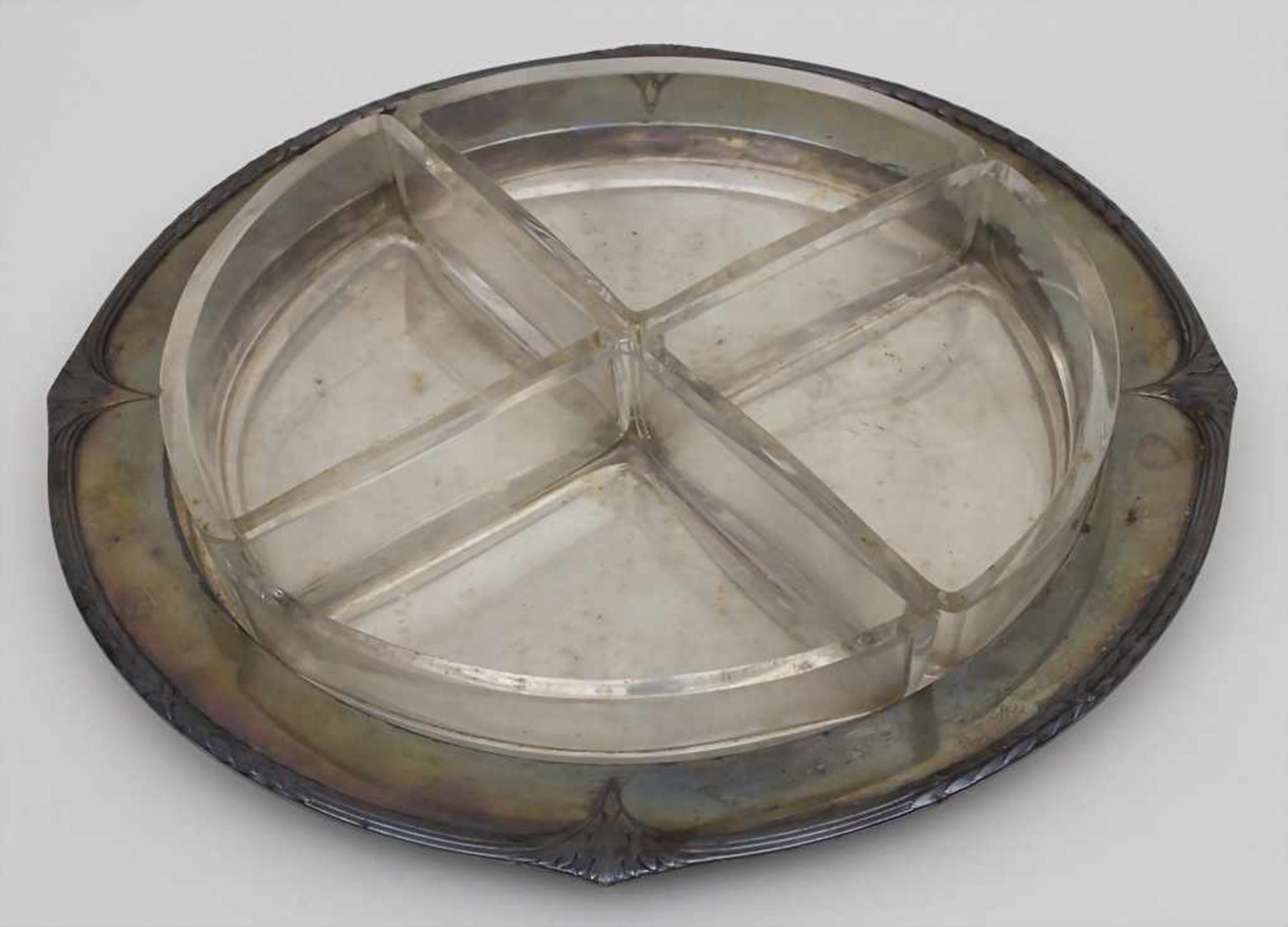 Jugendstil Anbietschale / An Art Nouveau tray, WMF, Geislingen, ca. 1900Material: Metall,