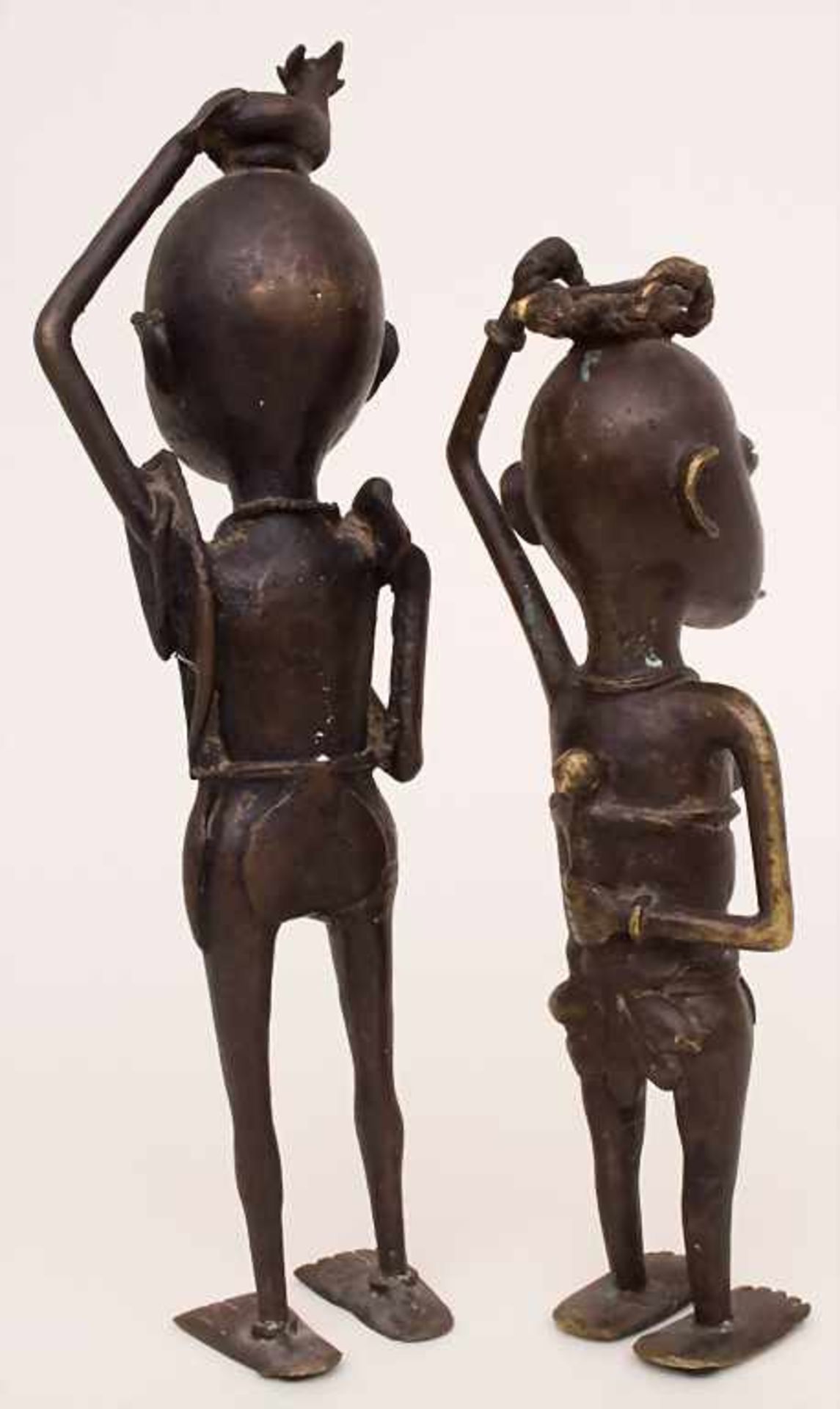 Skulpturenpaar 'Jäger' und 'Sammler' / A sculpture couple 'Hunter' and 'Collector', Sukuma, - Bild 2 aus 2