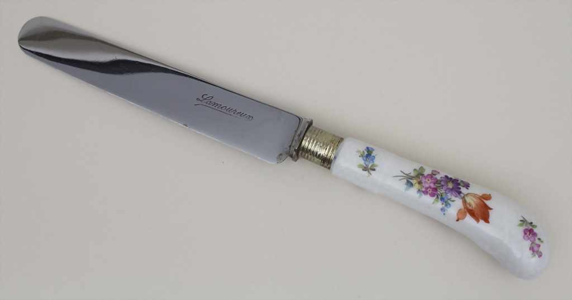 Messer mit Porzellangriff / A knife with porcelain handle, deutsch, Ende 19. JhMaterial: