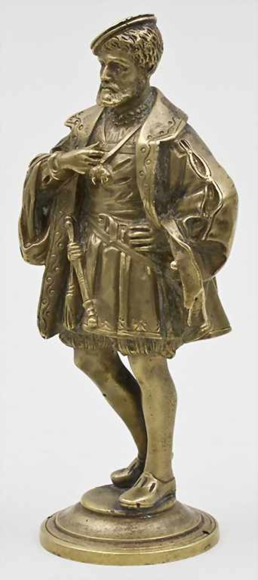 Adliger/Bronze Sculpture Of A Nobleman, wohl England, 19. Jh.auf rundem leicht getrepptem Sockel