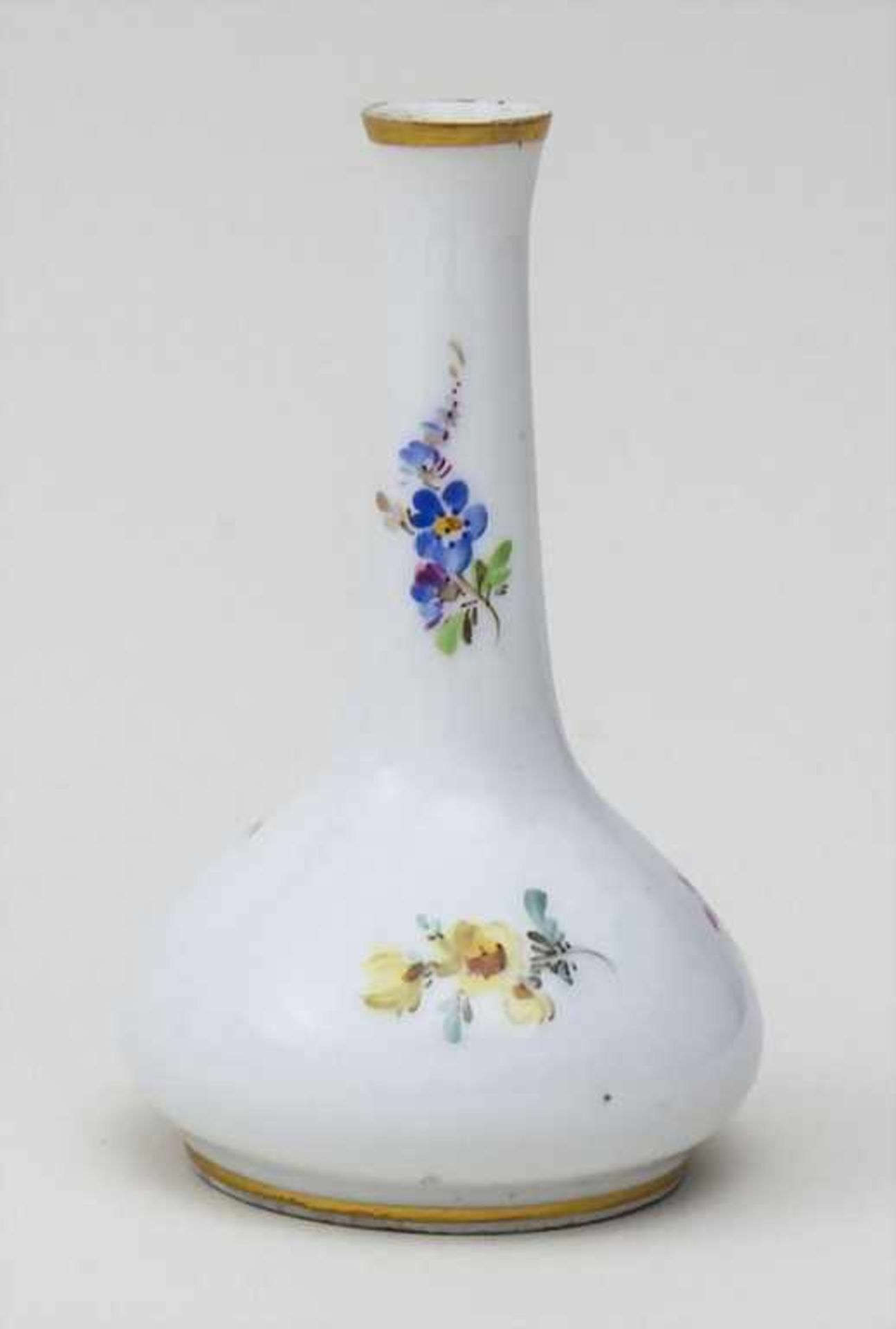 Miniatur Vase mit Streublumen / A Miniature Vase with Flowers, Meissen, ca. 1900Material: Porzellan,