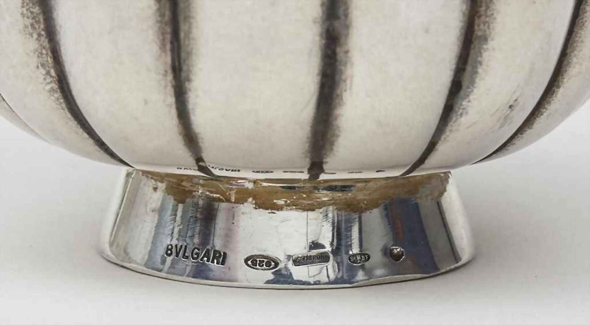 Edles Silberschälchen/Elegant small Silver Bowl, BVLGARI, Rom, 20. Jh.auf rundem konischem Stand - Image 2 of 2