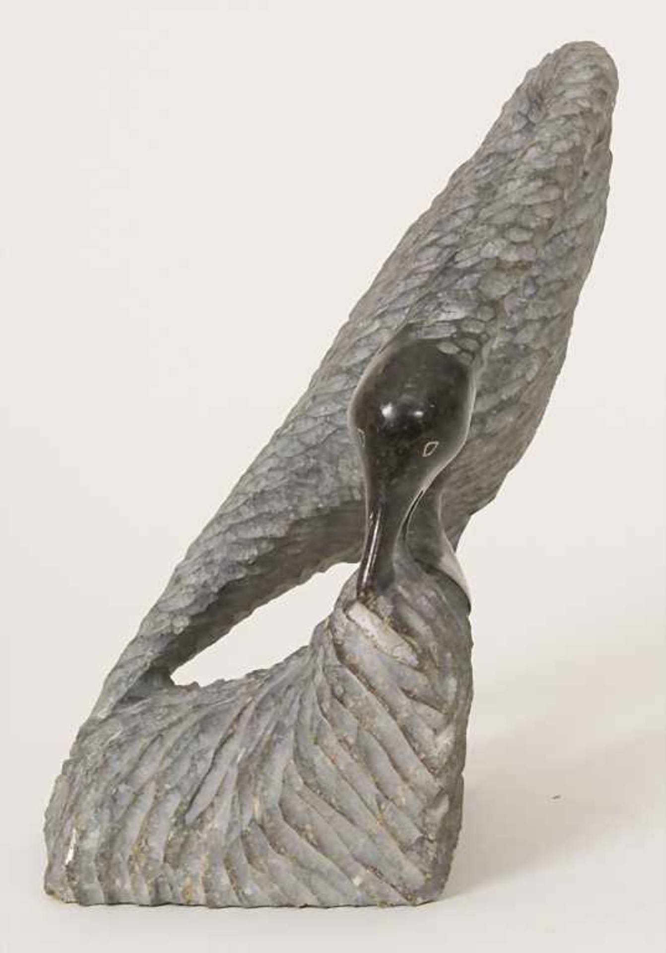 Tierfigur 'Wasservogel' / An animal figure 'Water bird', wohl Afrika, 20. Jh.Material: Speckstein, - Image 4 of 5