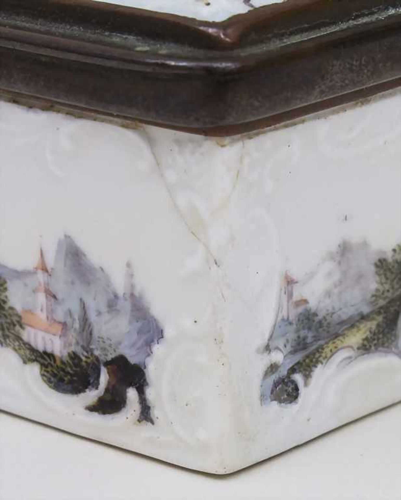 Tabatiere mit feiner Watteaumalerei / A Snuff-box with Watteau Décor, Meissen, um 1765Material: - Bild 6 aus 7