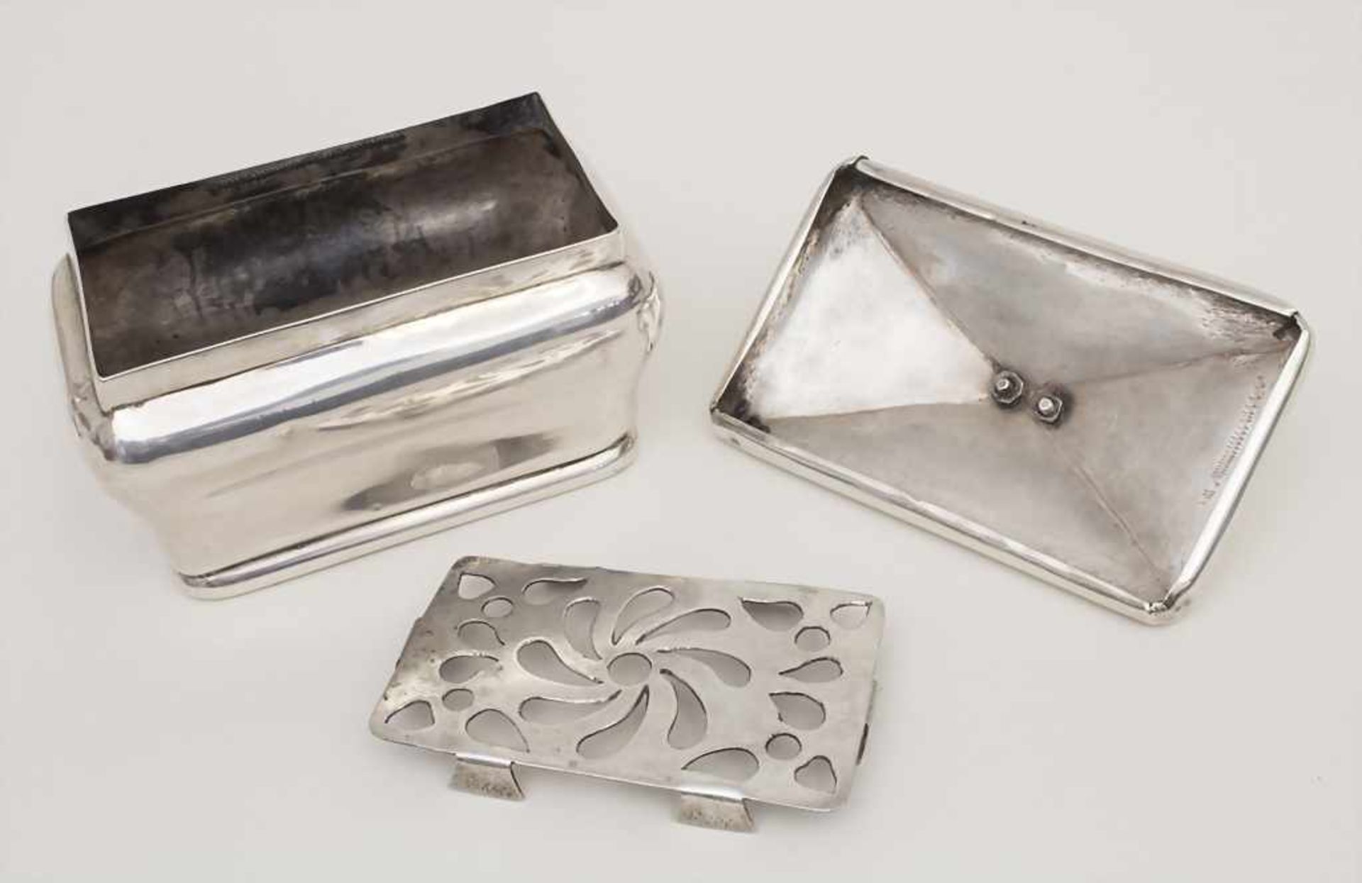 Seifendose / A silver soap box, J. Carreras, Barcelona, 19. Jh.Material: Silber, Punzierung: - Bild 5 aus 9